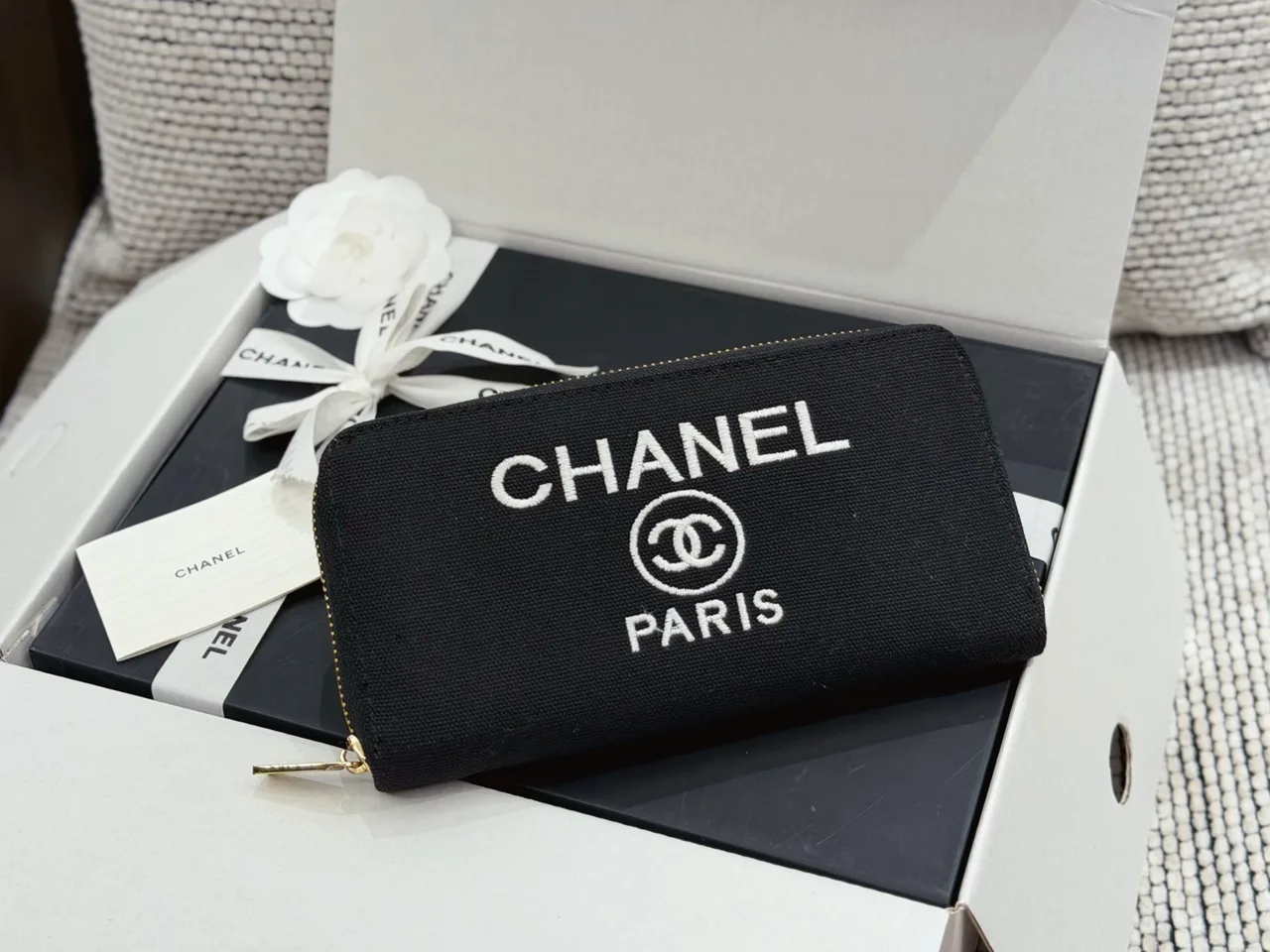 Chanel Long Wallet in White & Beige & Pink & Black · view 4