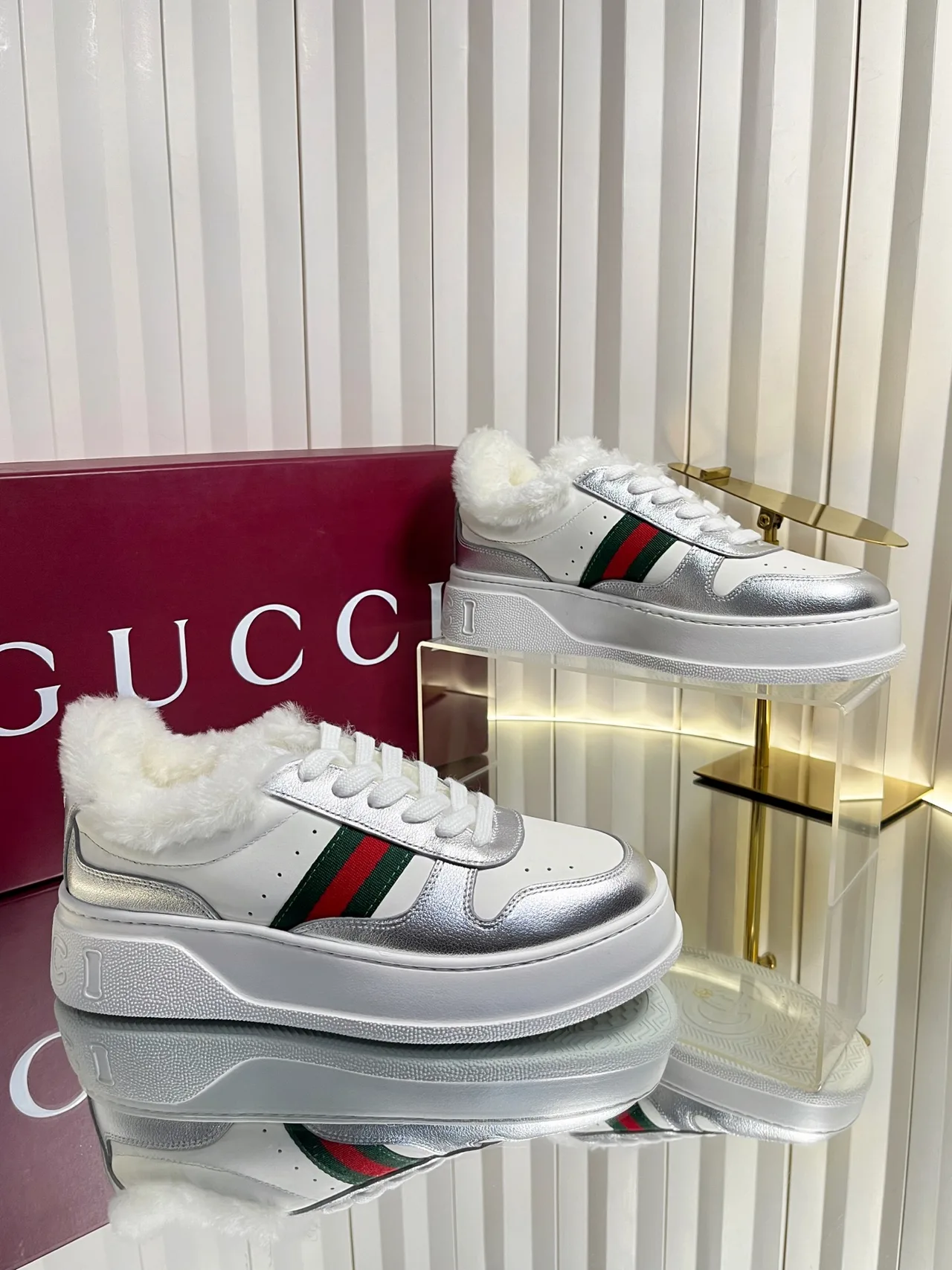 Gucci Wool Striped Lined Sneakers in White · view 4