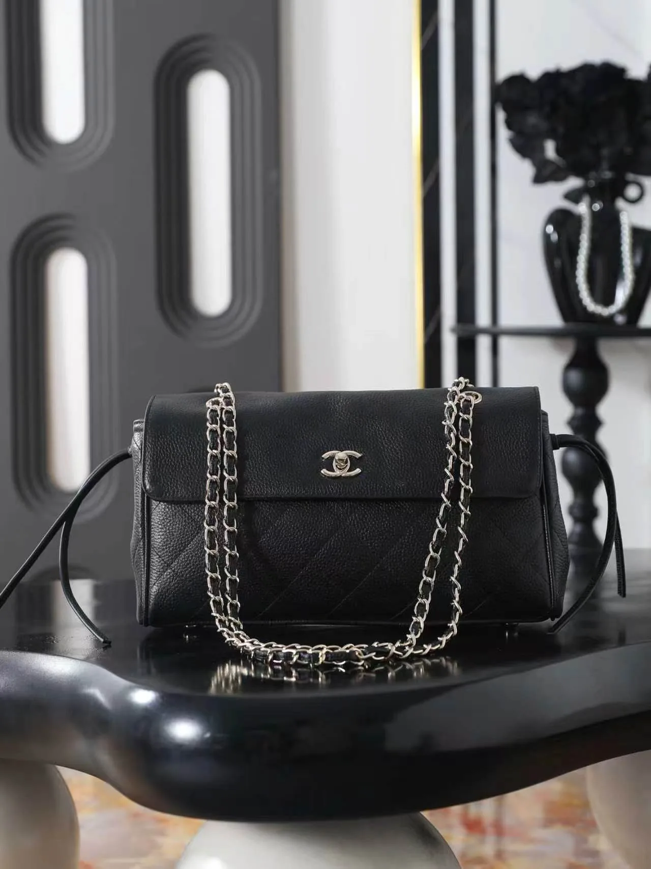 Chanel Quilted Shoulder Bag in Black · view 1