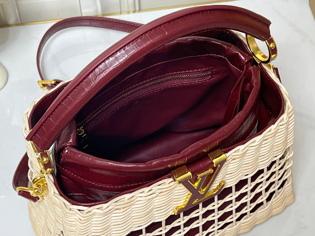 Louis Vuitton Leather Woven Handbag in Beige · view 8