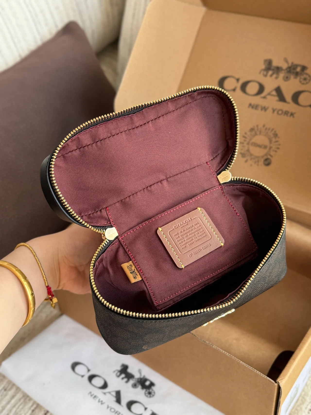 Coach Clutch in Black · view 8