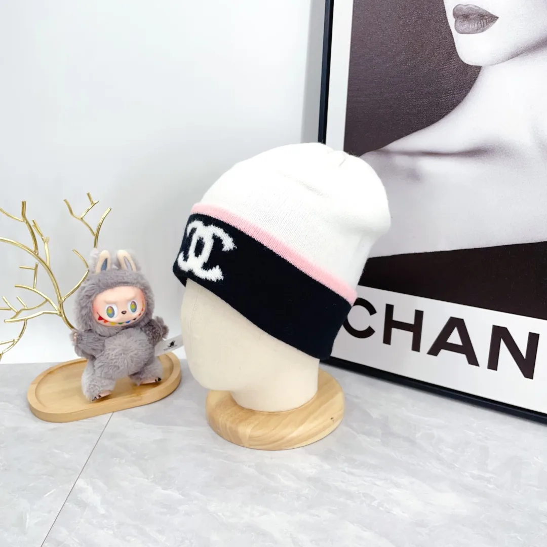 Chanel Beanie in White · view 5
