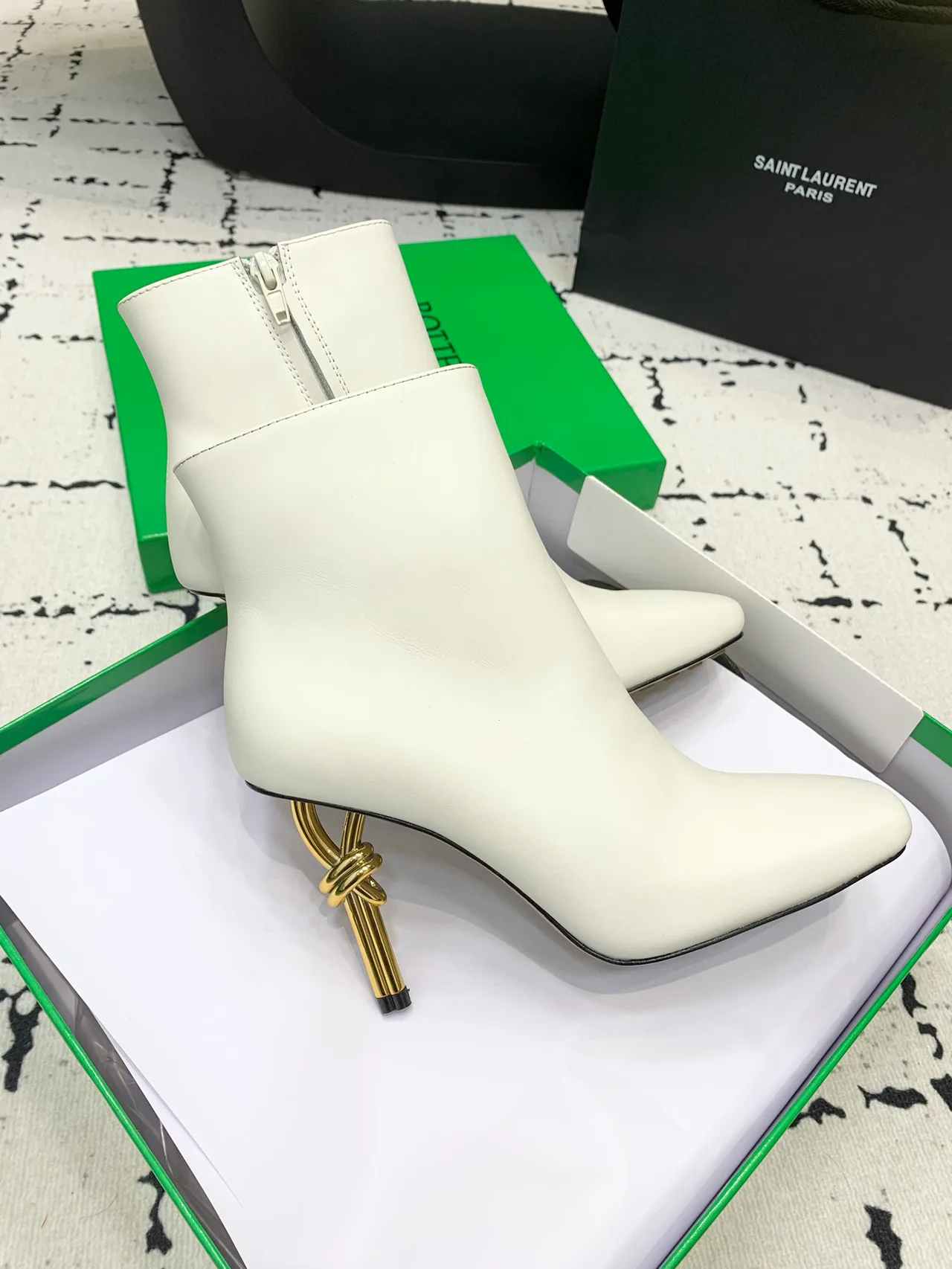 Bottega Veneta Calfskin Glossy Knot-Heel Ankle Boots in White · view 4