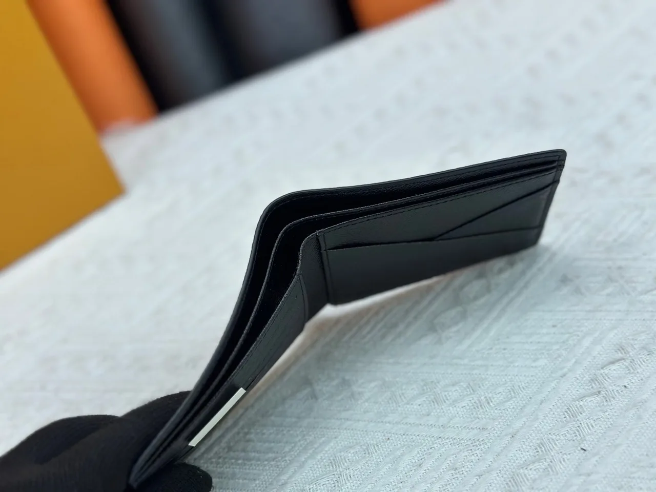 Louis Vuitton Wallet in Grey · view 8