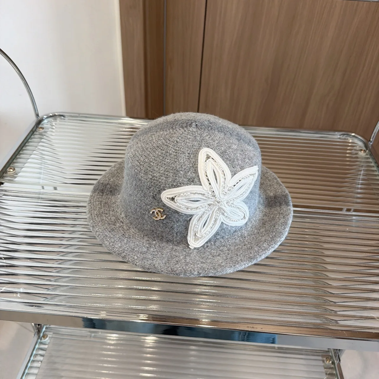 Chanel Flower knit bucket hat in Brown & Grey & Black & Cream & Red · view 2