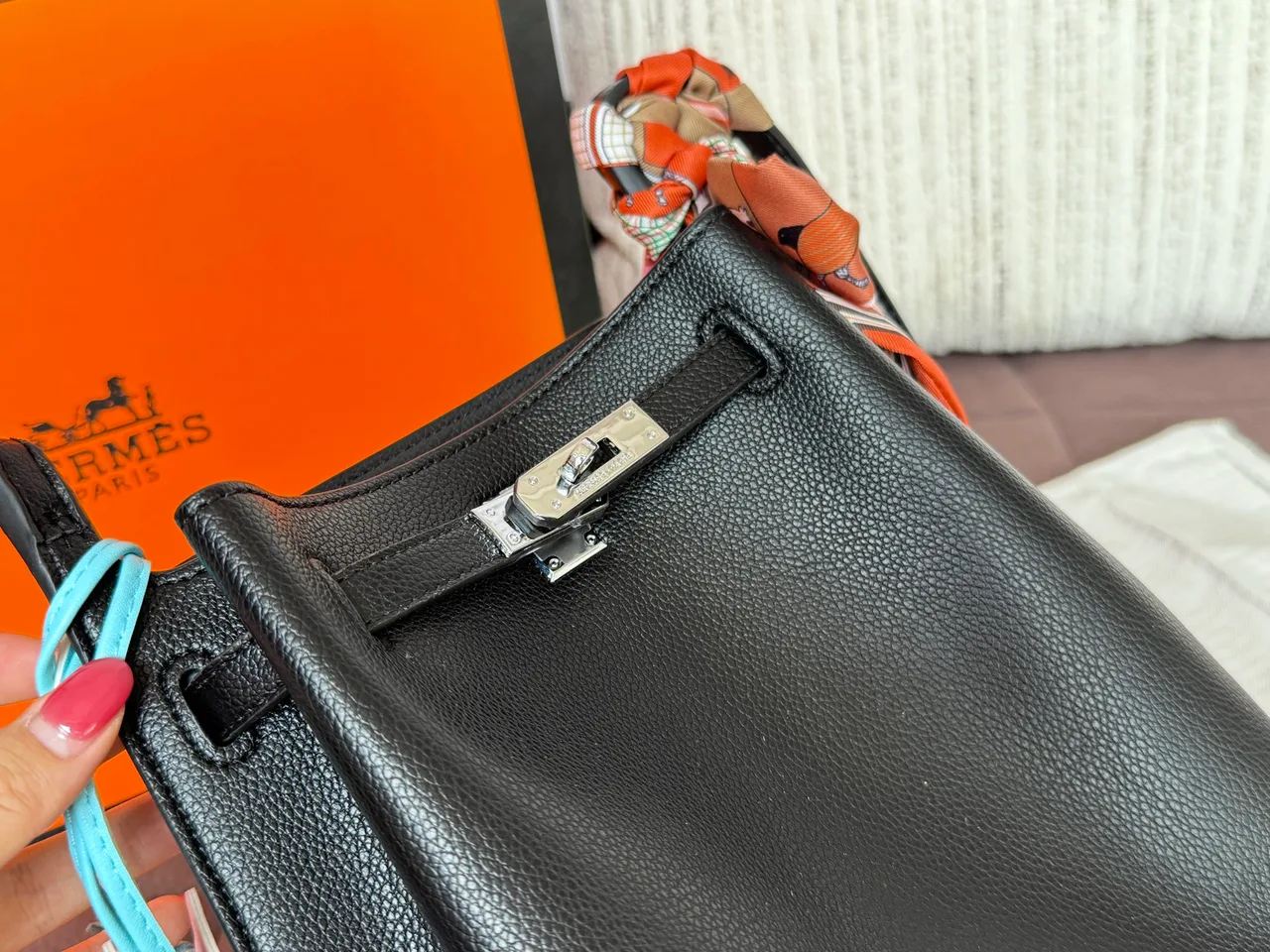 Hermes Glossy Phone Pouch in Black · view 7