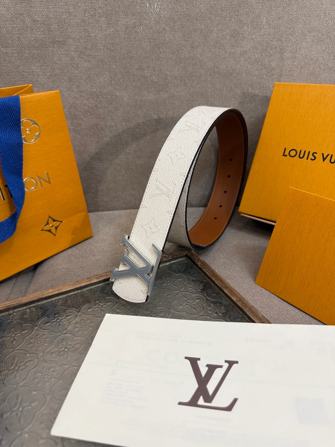 Louis Vuitton Leather Belt in White · view 2