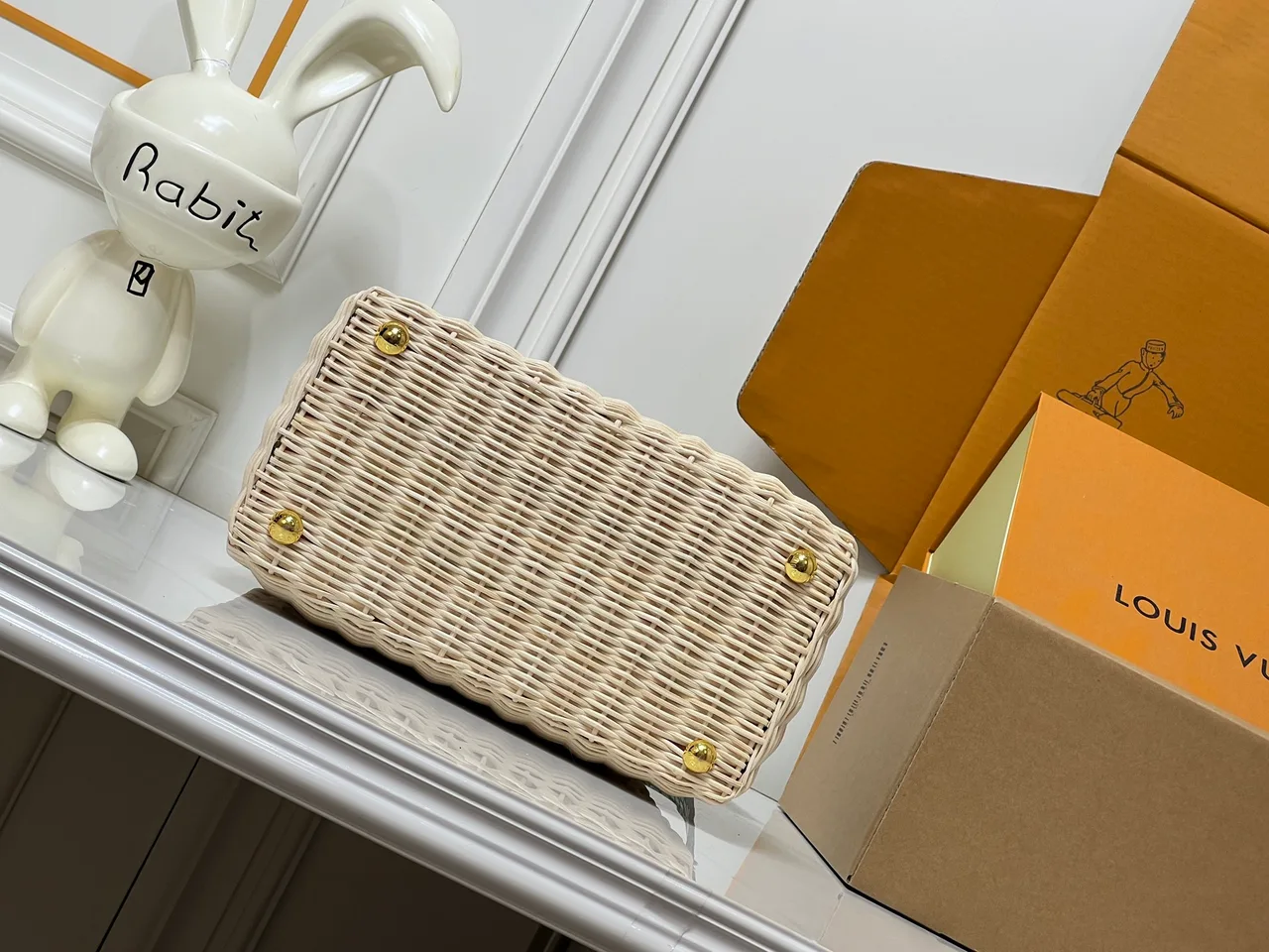 Louis Vuitton Leather Woven Basket Bag in Tan · view 7