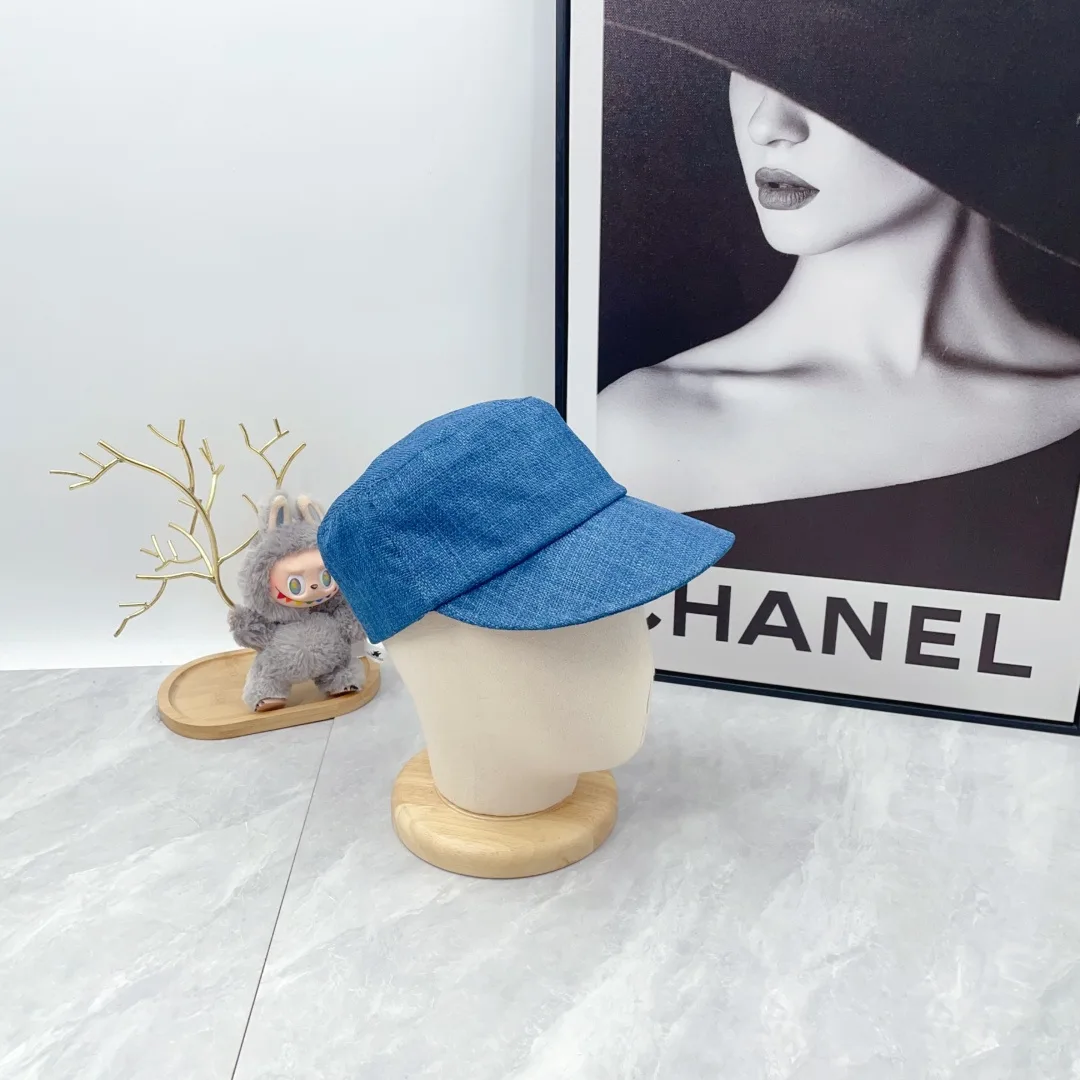 Hermes Cap in Blue · view 4