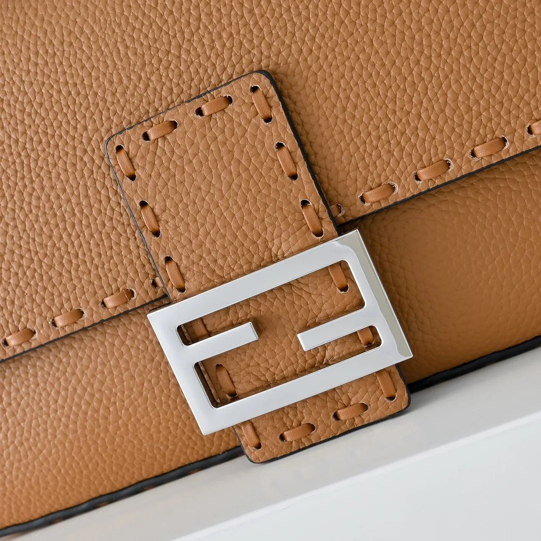 Fendi Baguette Smooth Bag in Tan · view 4