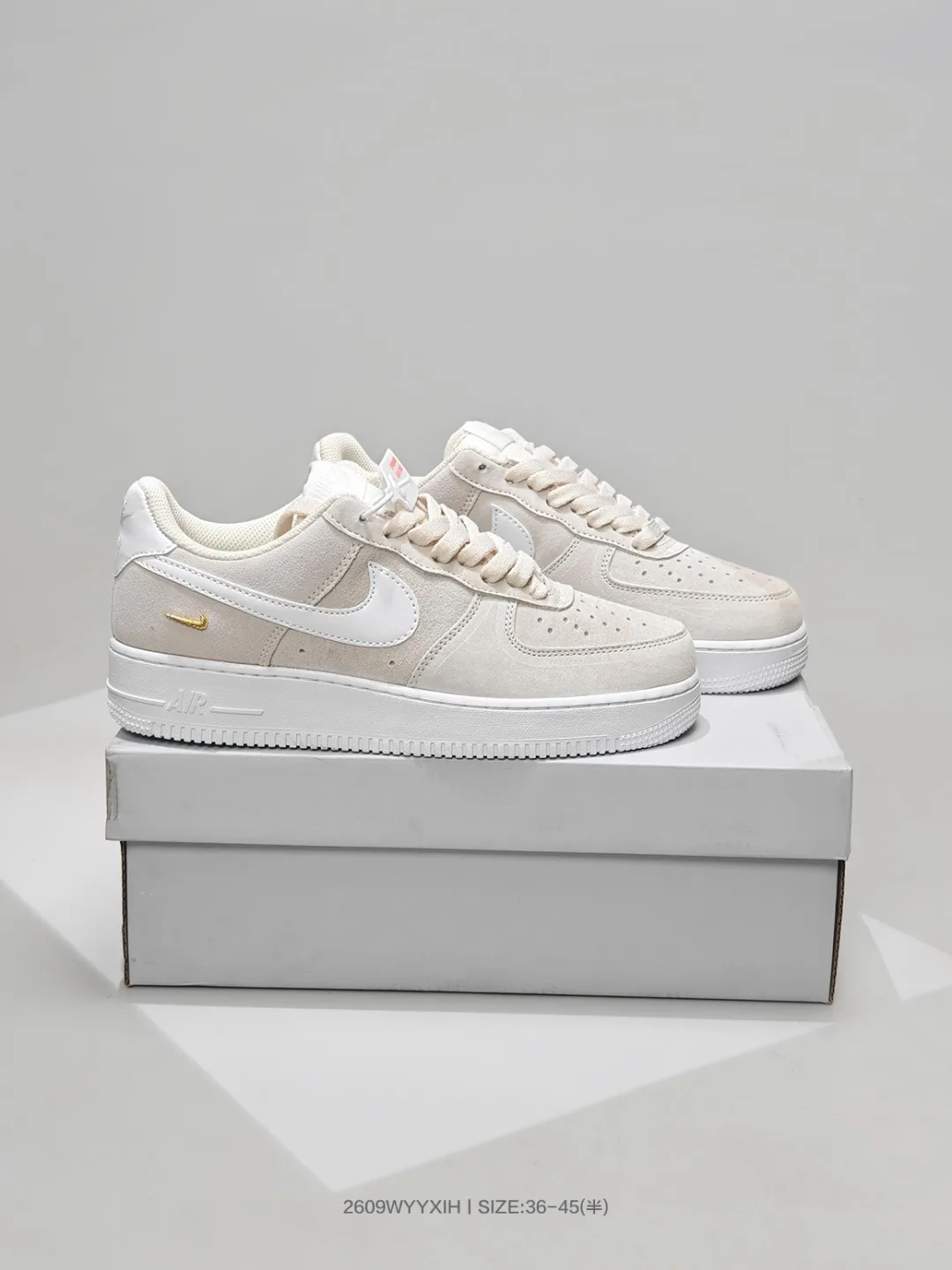 Nike Sneakers in White & Black · view 1