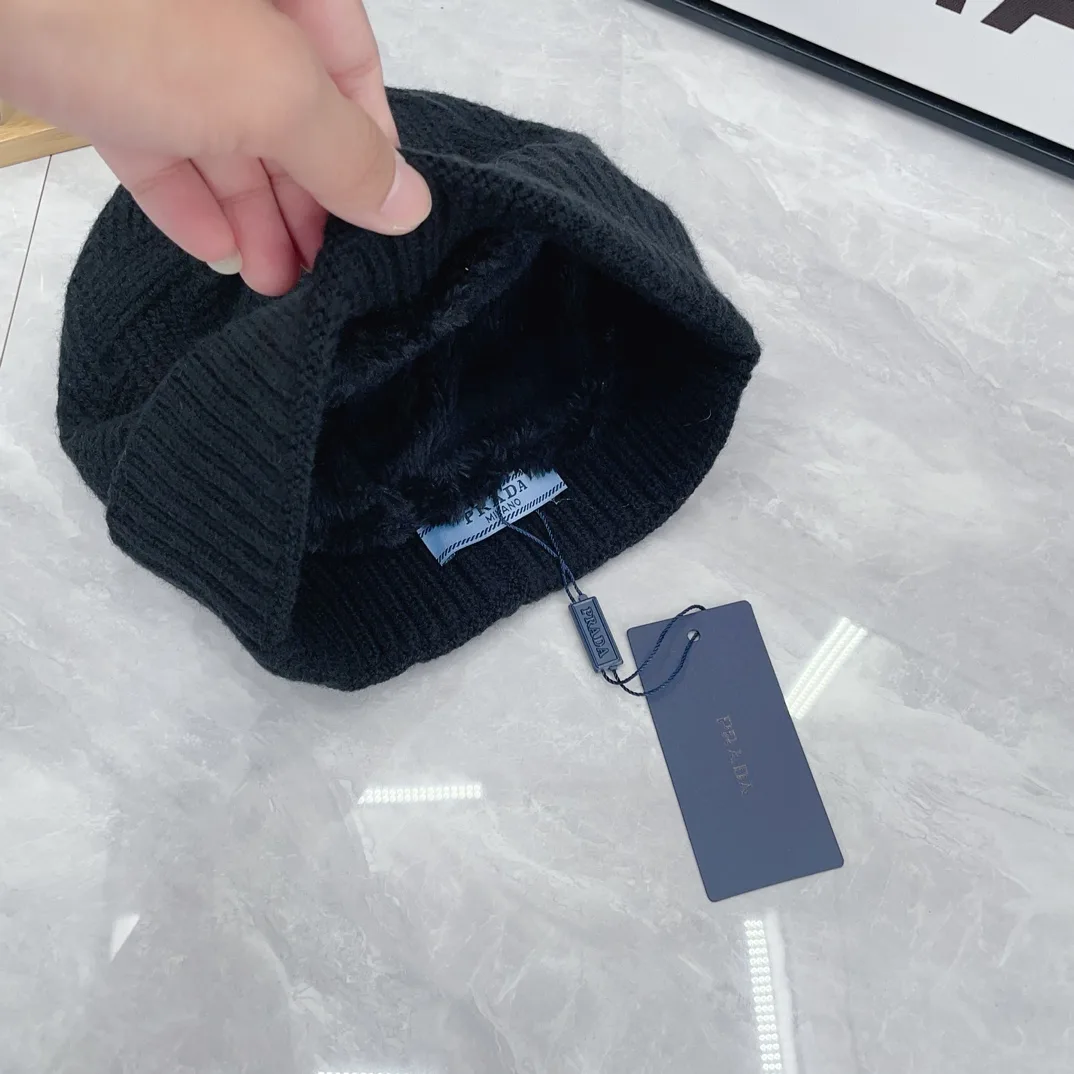 Prada Ribbed Beanie and Scarf Set in Black · view 8
