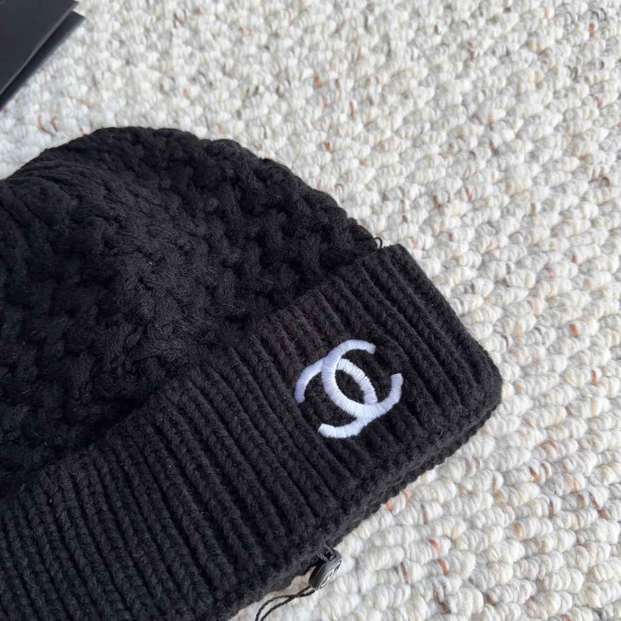 Chanel Beanie in Black · view 7