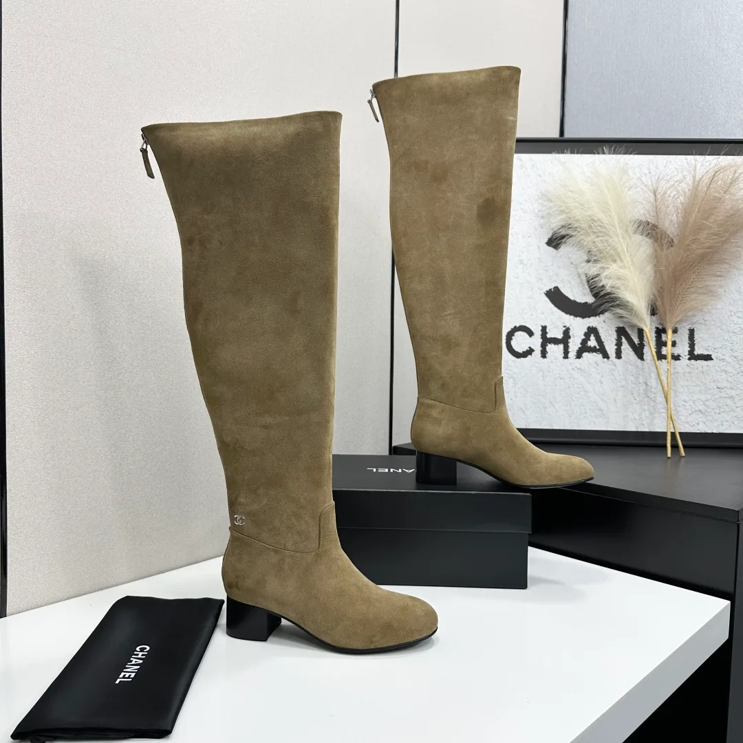 Chanel Cowhide Knee-High Boots in Green · view 8
