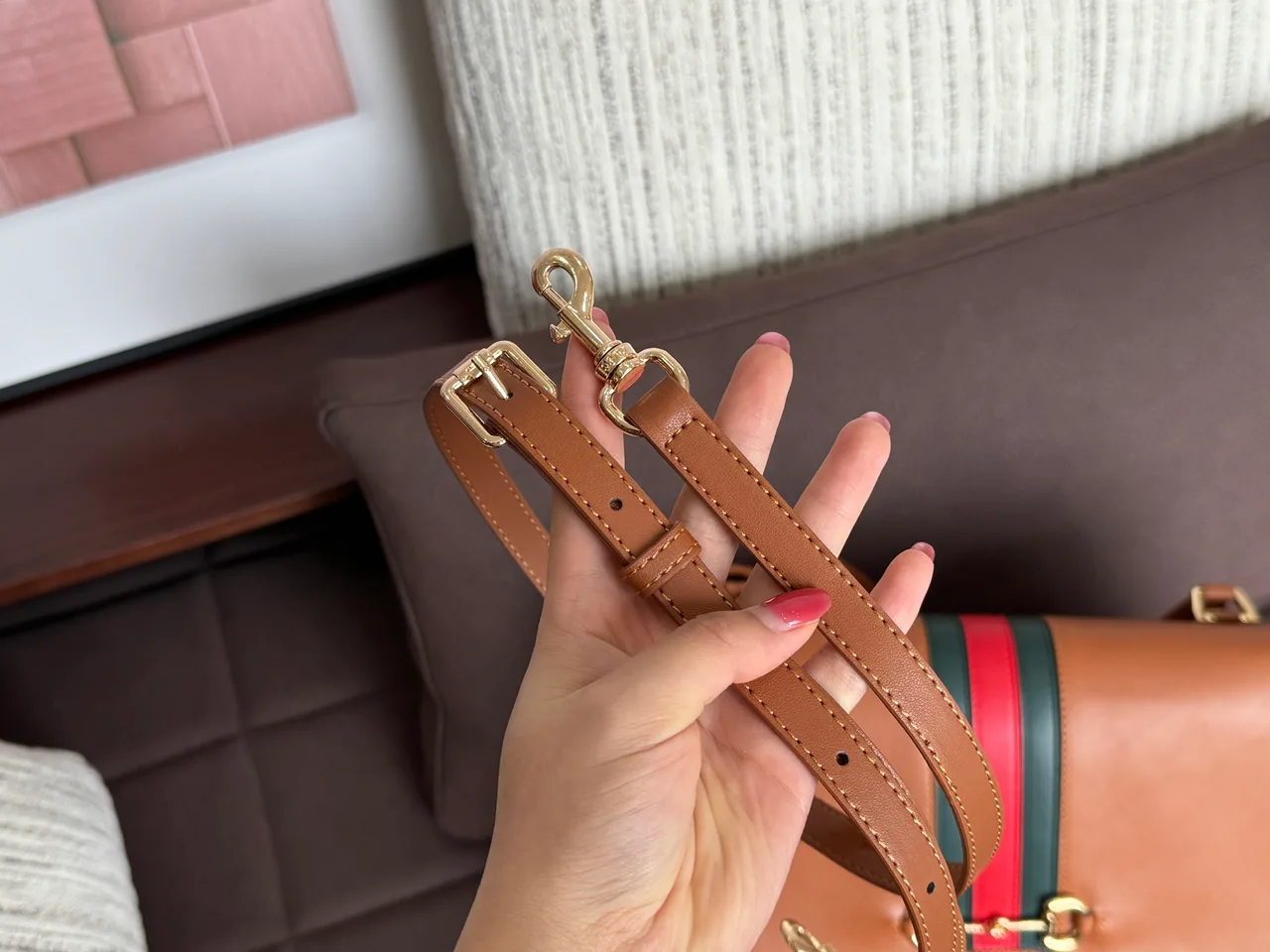 Gucci Quilted Striped Crossbody Bag in Tan · view 4