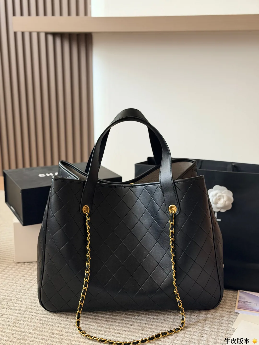 Chanel Cowhide Quilted Tote in Black · view 4