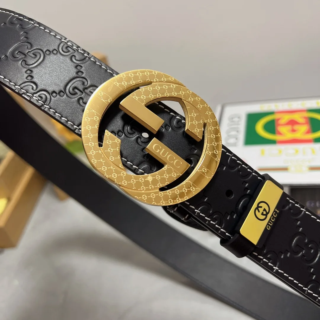 Gucci Cowhide Belt in Black · view 7