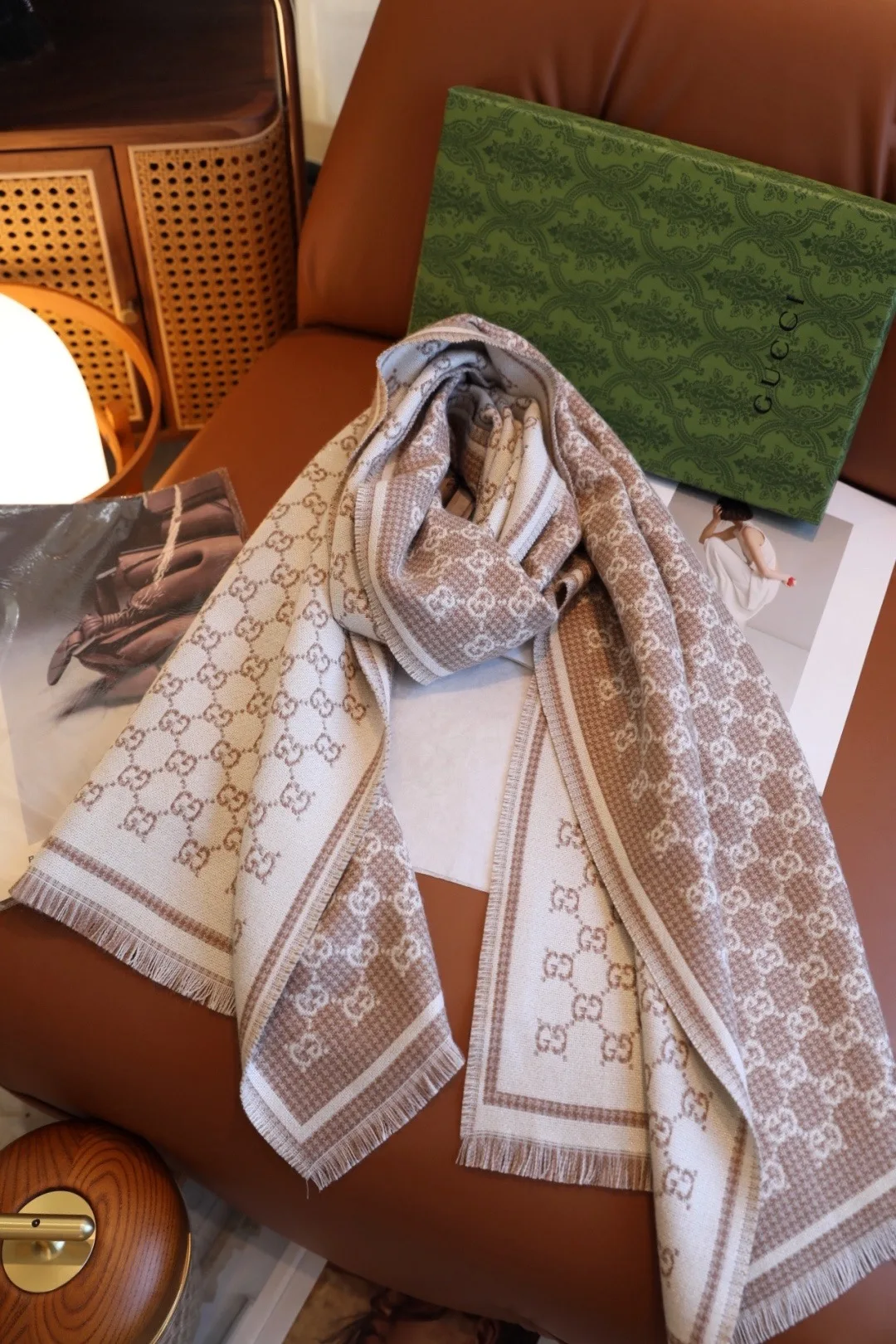 Gucci Wool Woven Scarf in Beige · view 5
