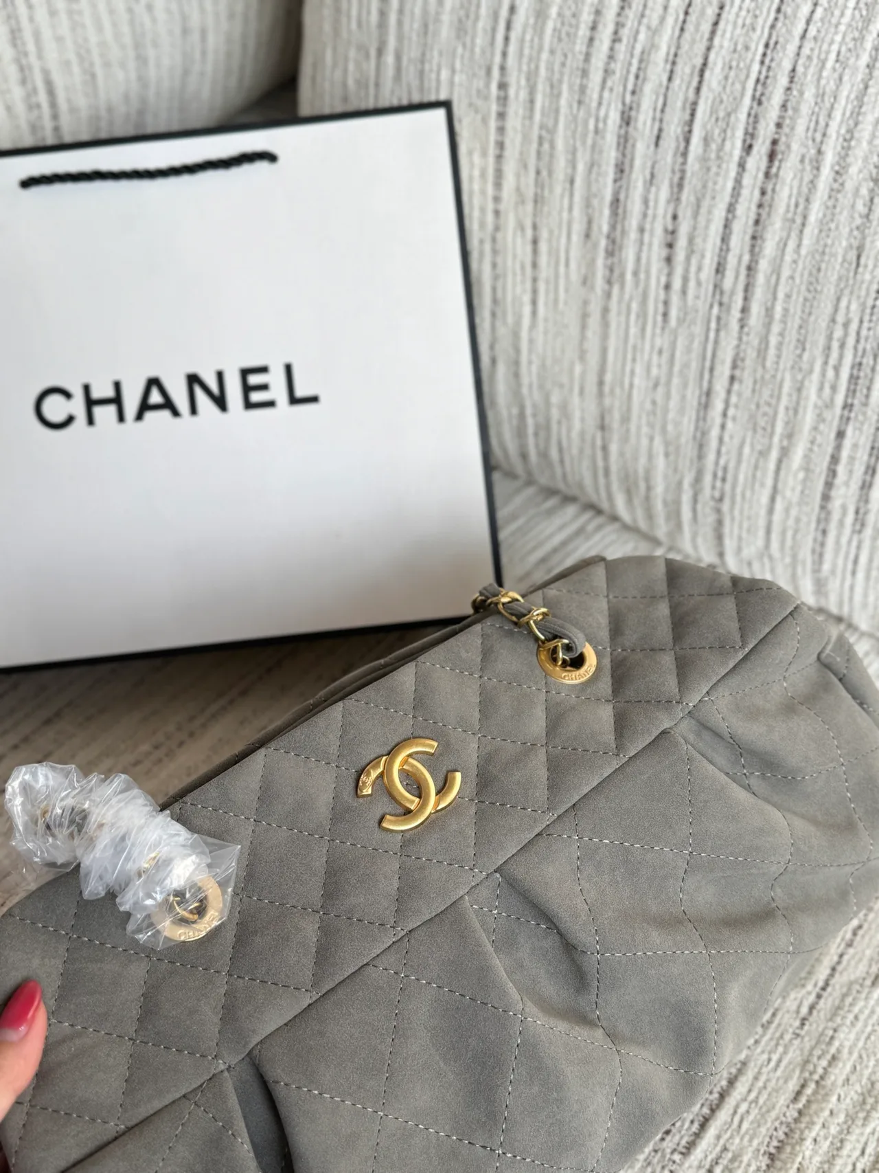 Chanel Quilted Matte Hobo Clutch in Grey · view 7
