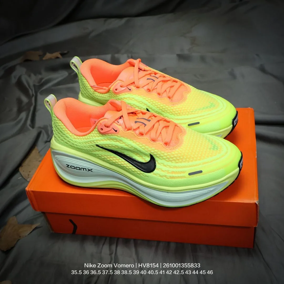 Nike Sneakers in Grey & White & Yellow & Green & Blue & Pink · view 4