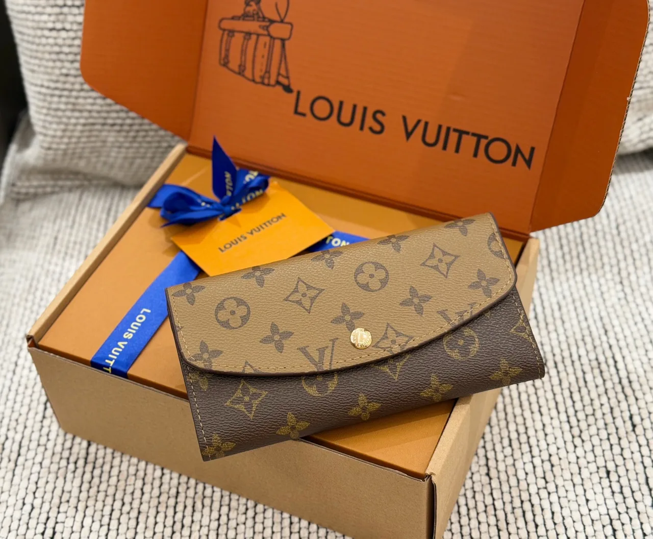 Louis Vuitton Envelope Wallet in Brown & White & Beige · view 5