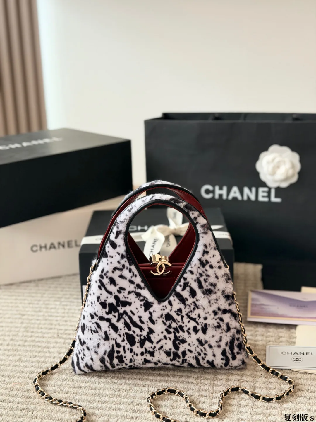 Chanel Calfskin Smooth Crossbody Bag in White · view 1