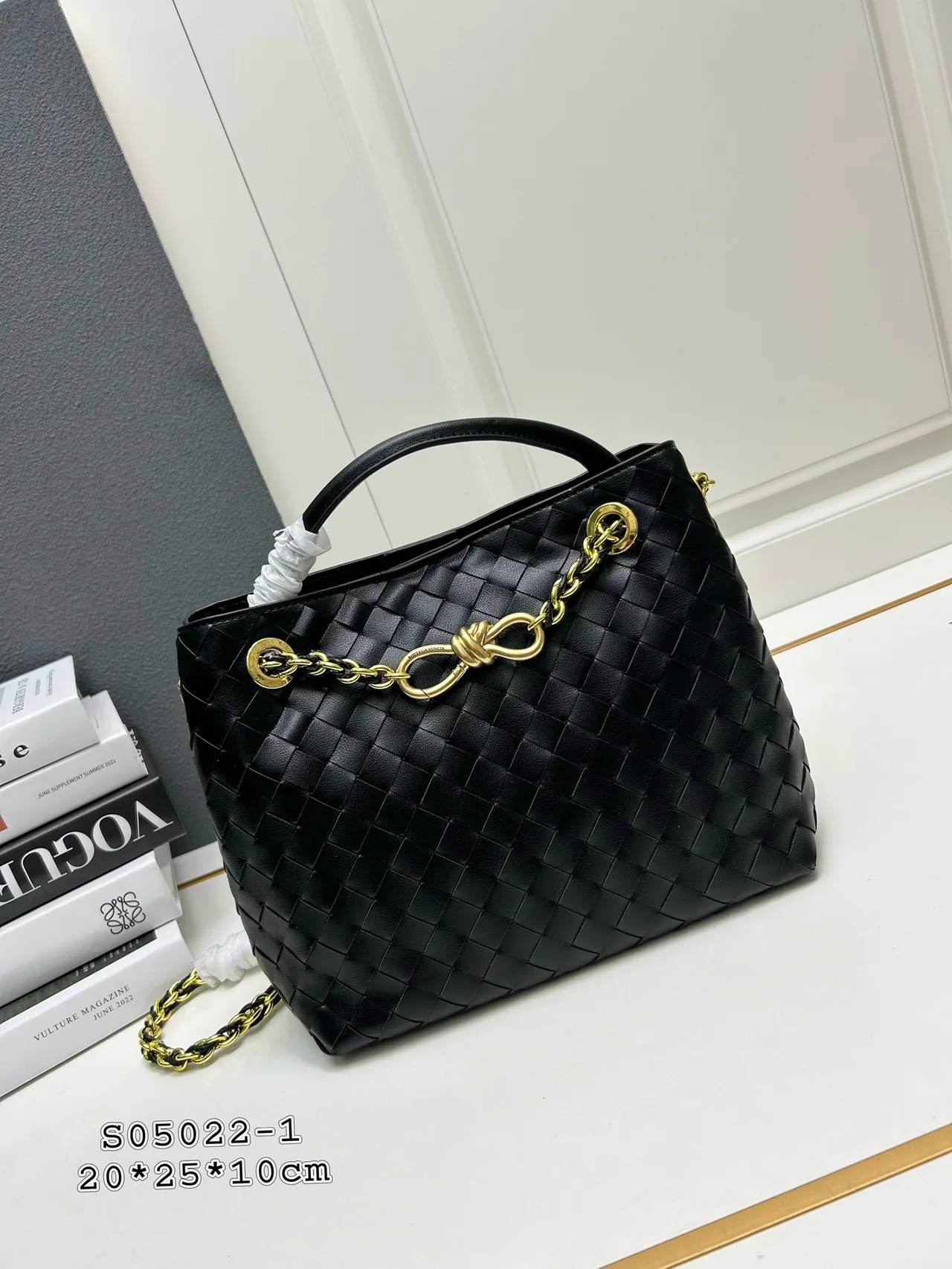 Bottega Veneta Quilted Woven Chain Tote in Black · view 1