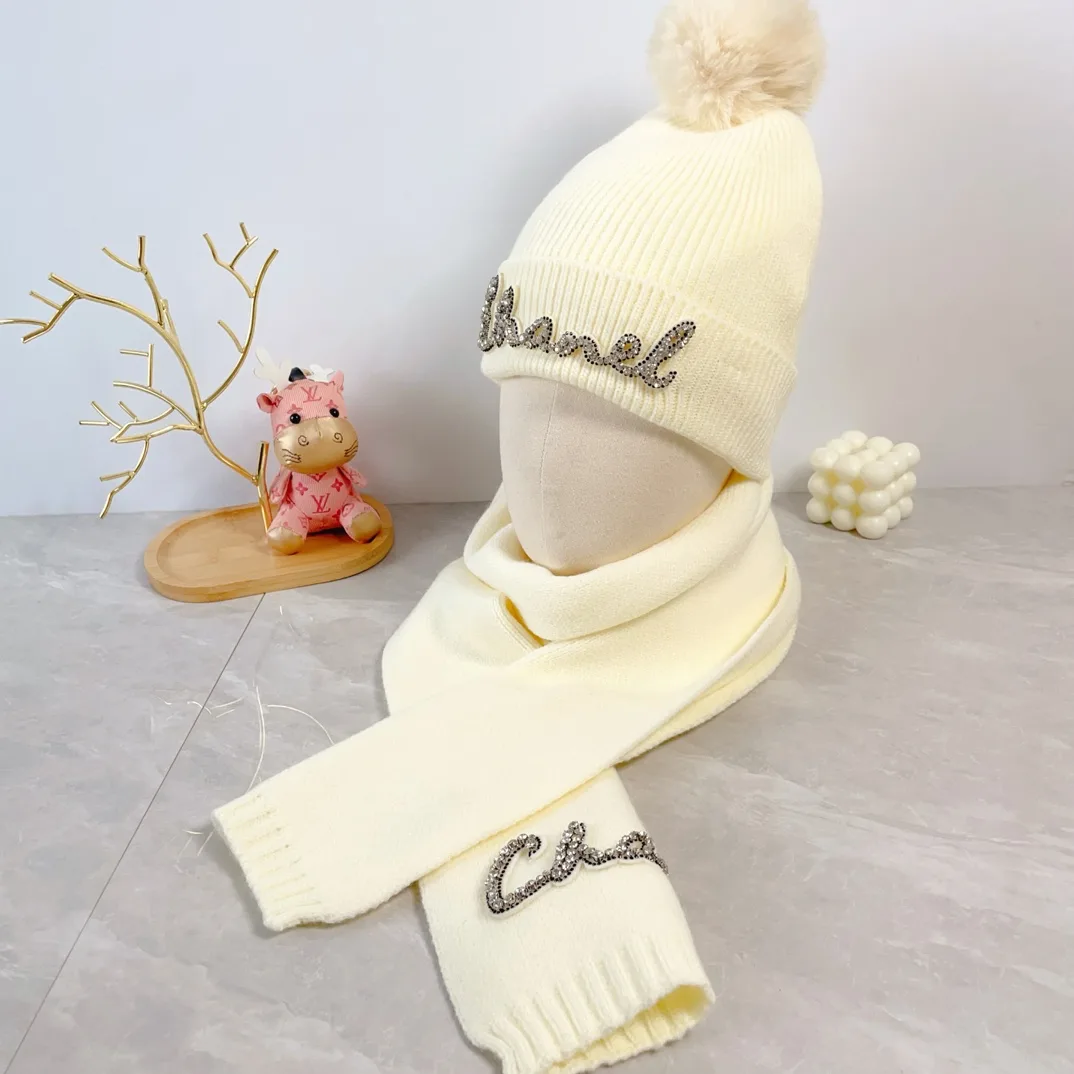 Chanel Wool Embroidered Pom hat and scarf knit set in Cream · view 2
