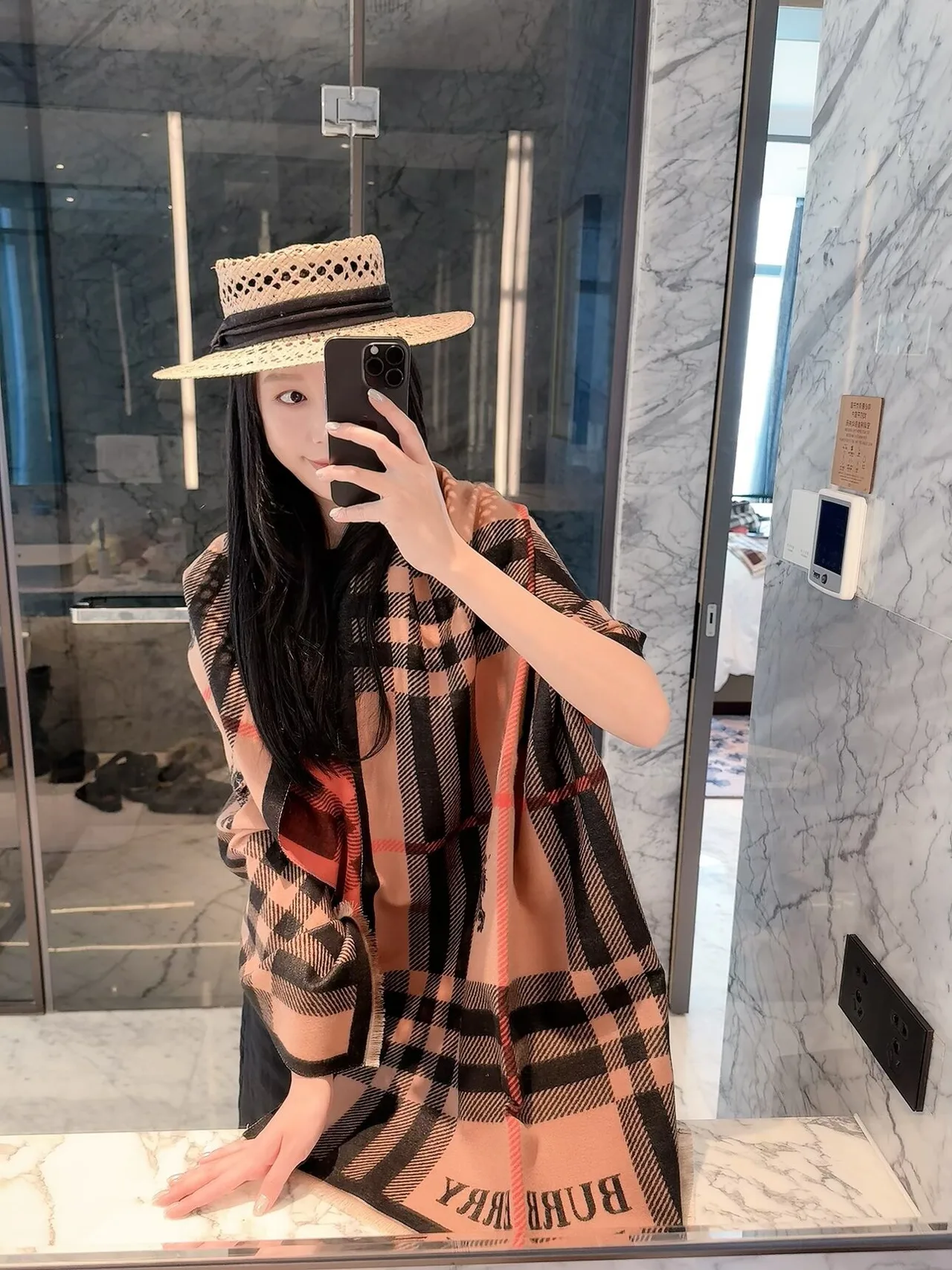 Burberry Reversible checked scarf in Brown & Black · view 2