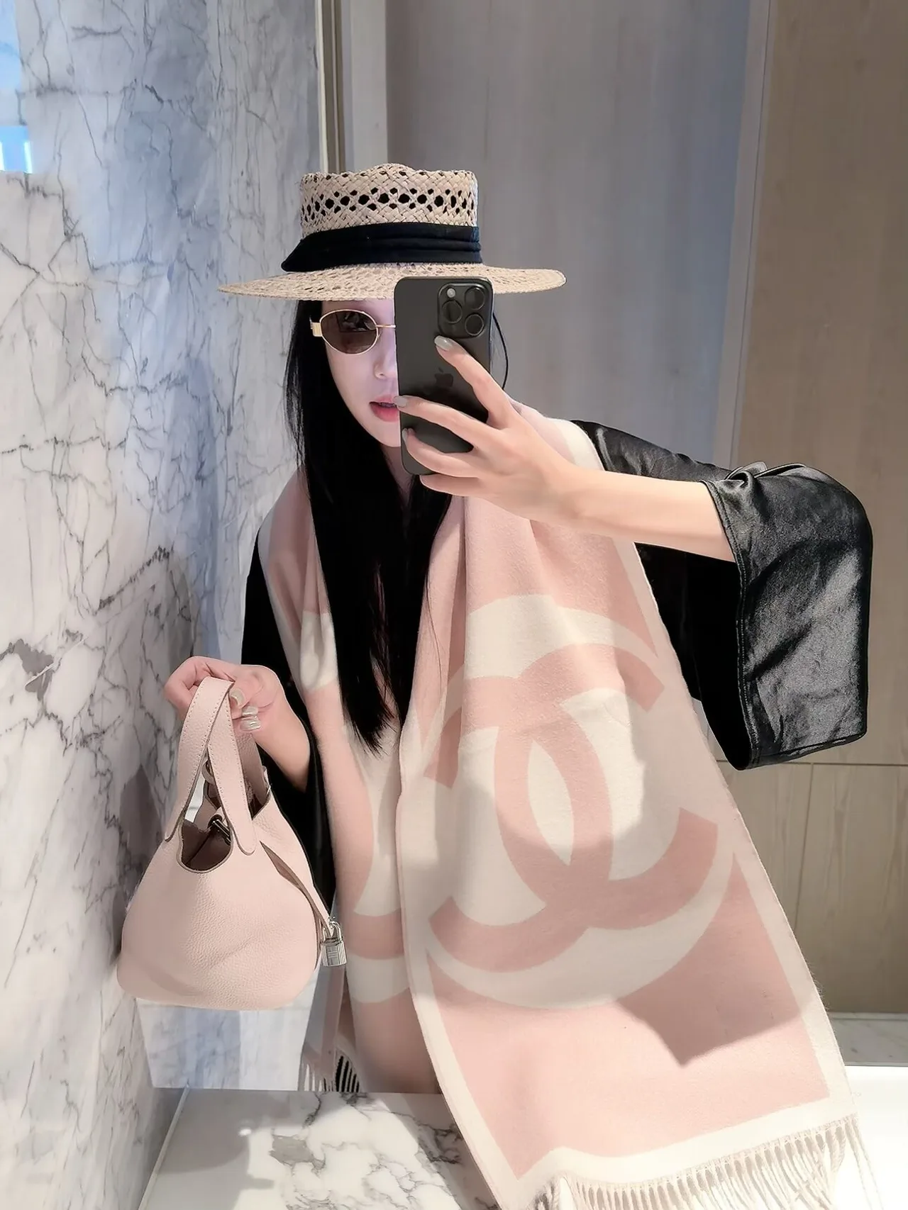 Chanel Reversible Giant CC Shawl in Pink & Black · view 4