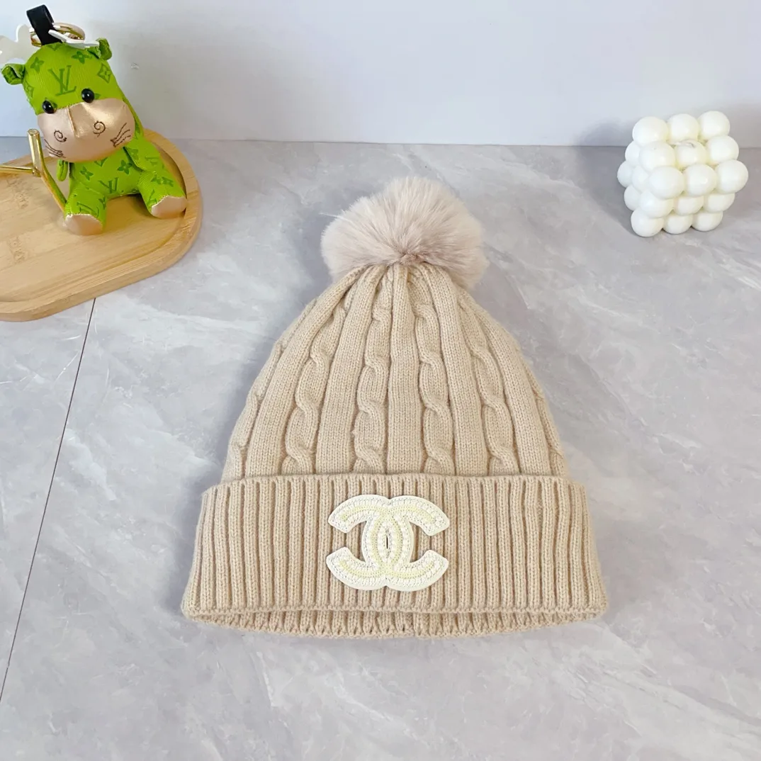 Chanel Wool Hat and Scarf Set in Beige · view 6