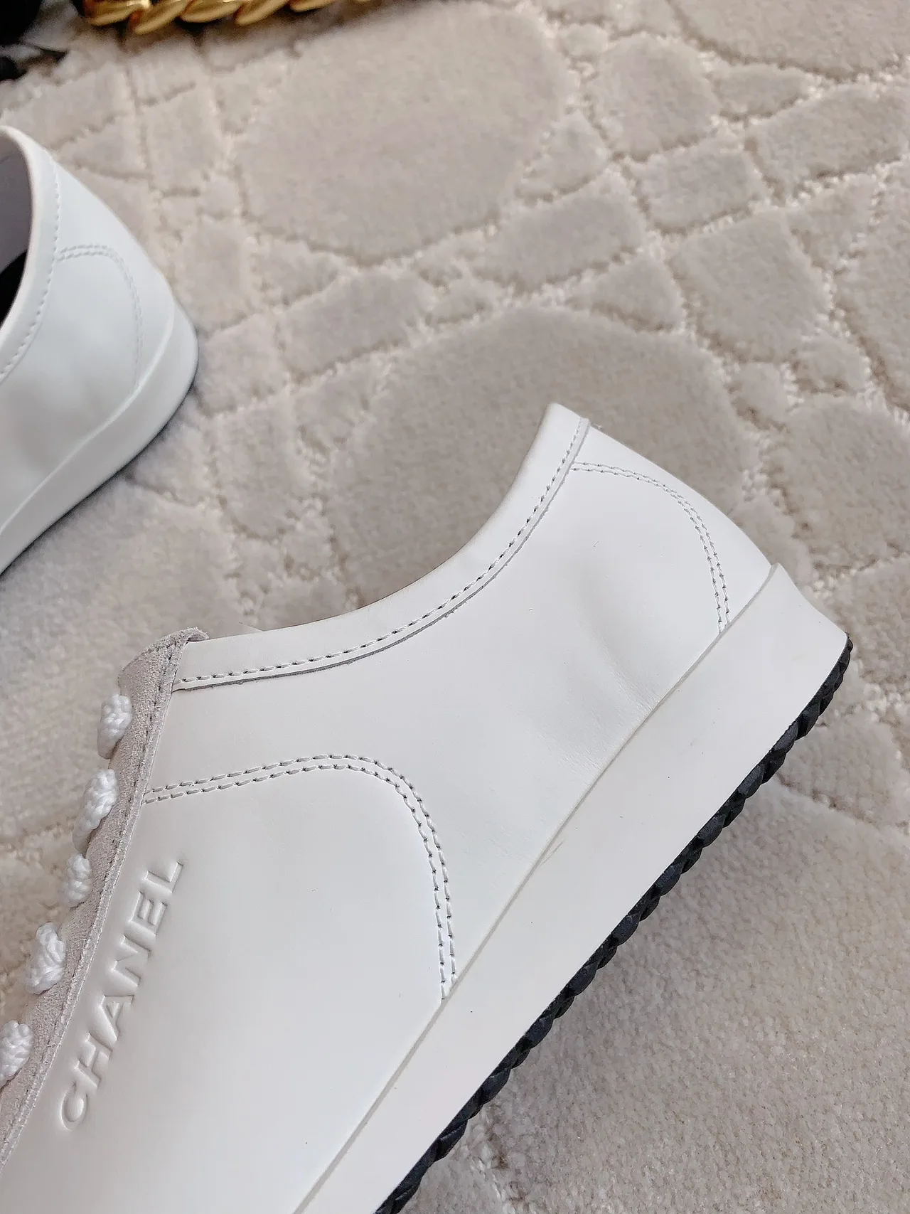 Chanel Cowhide Glossy Sneakers in White · view 8