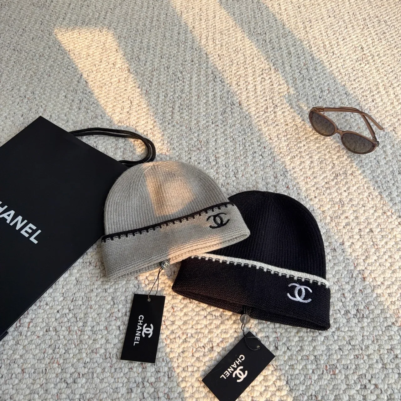 Chanel Contrast-edge CC beanie in Brown & Cream · view 2