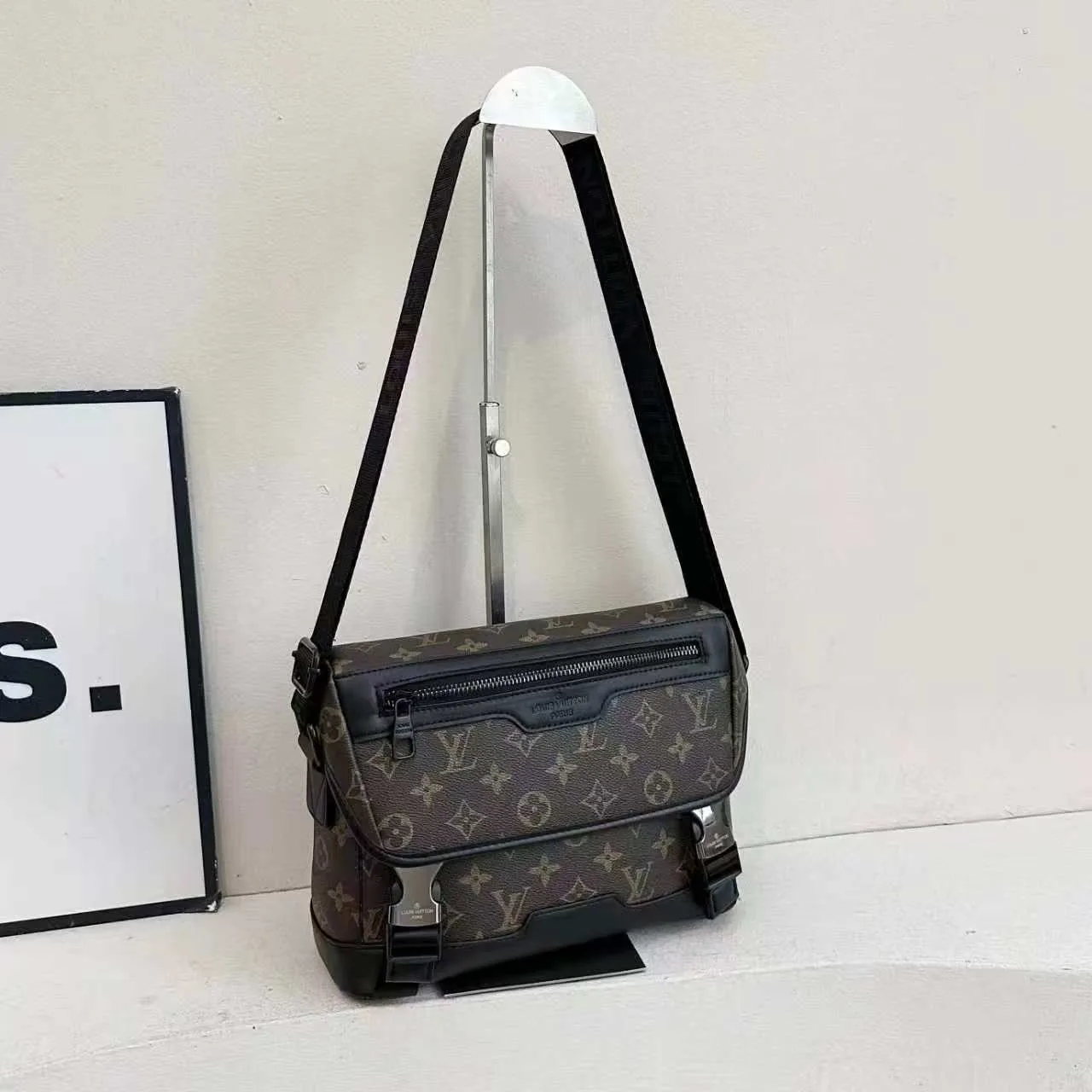 Louis Vuitton Monogram Messenger Bag in Black & Brown · view 2