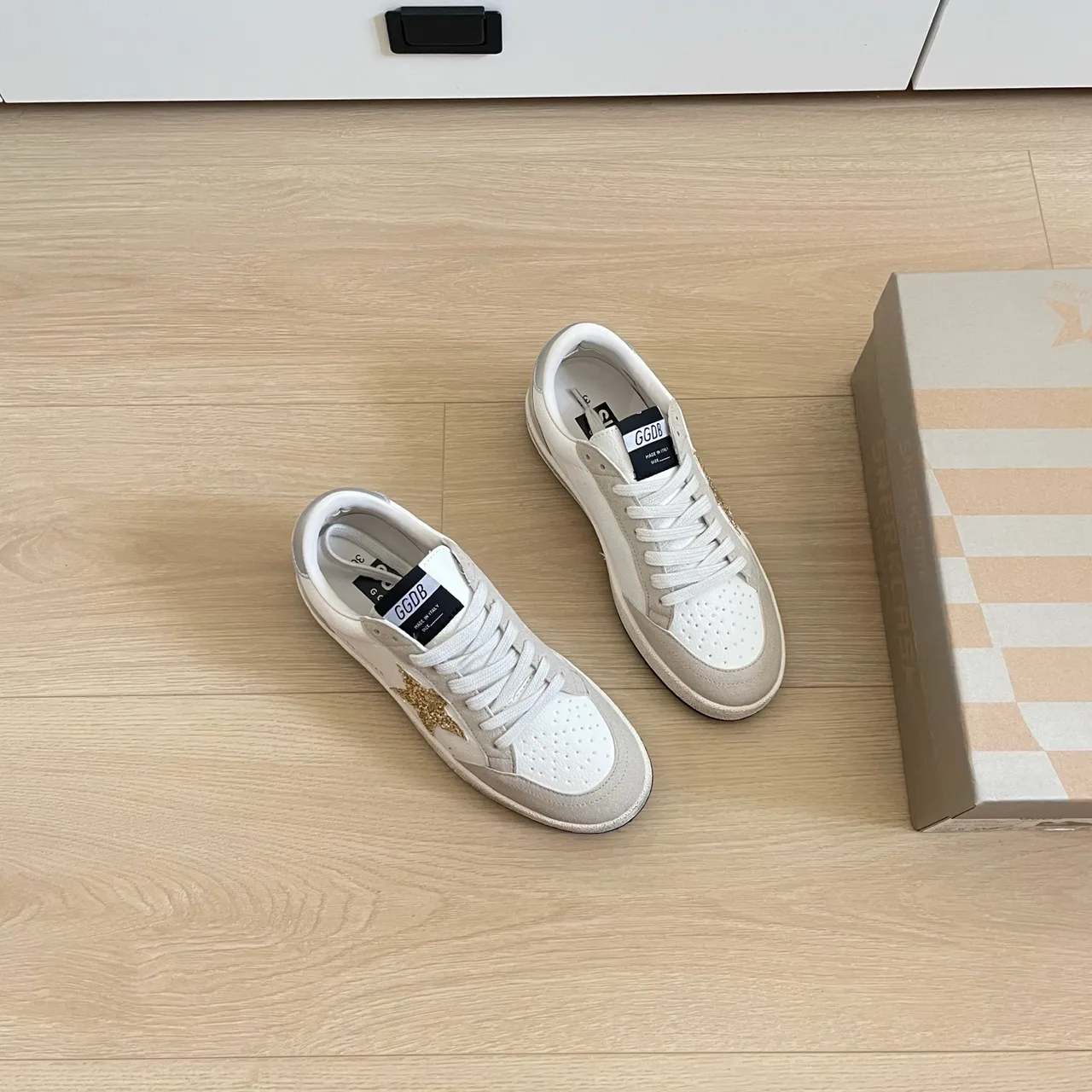 Golden Goose Calfskin Star Low-Top Sneakers in White · view 4
