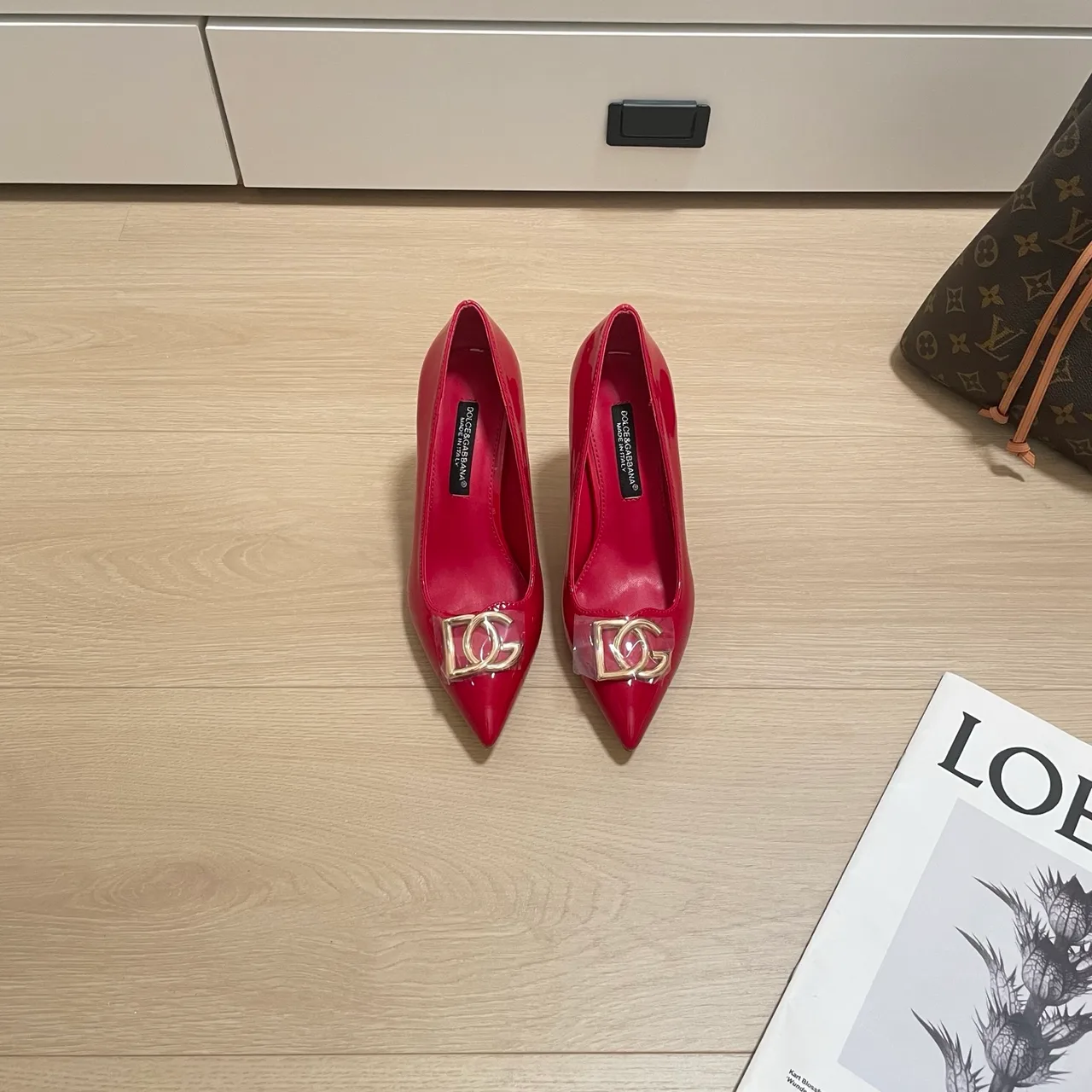 Dolce & Gabbana Sheepskin Patent Leather Glossy Pointed-Toe DG Pointed Heel Pumps in Red · view 1
