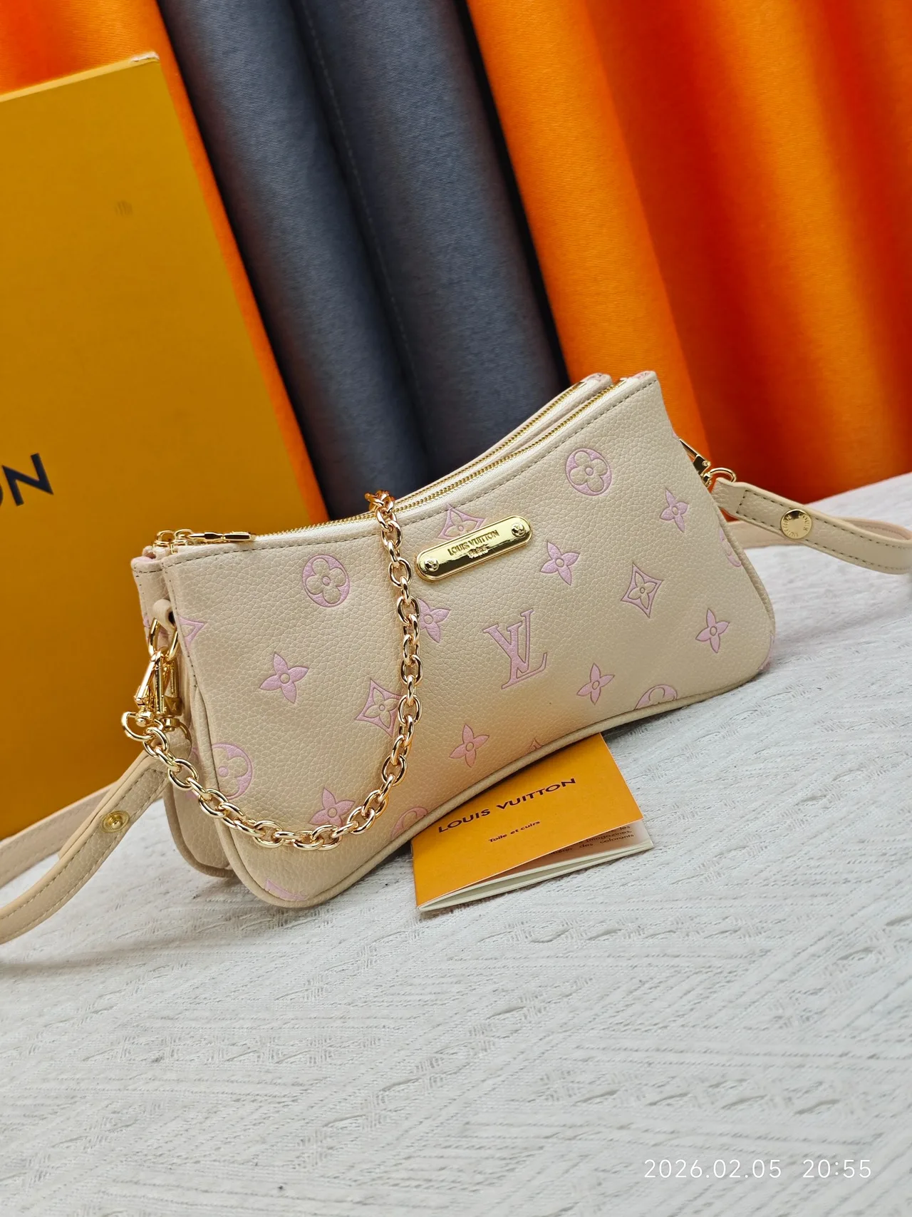 Louis Vuitton Denim Shoulder Bag in Beige · view 2