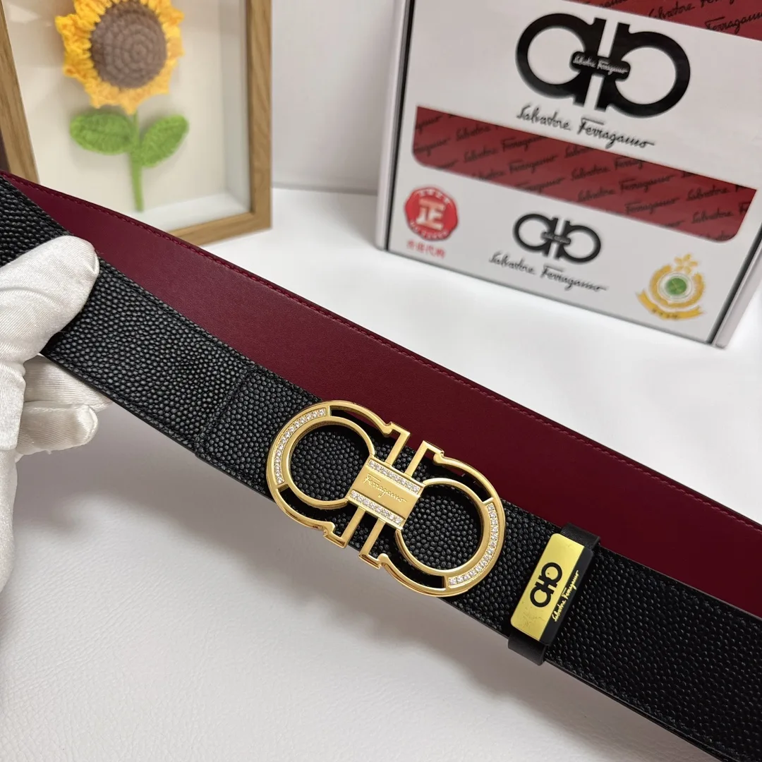 Ferragamo Cowhide Belt in Black · view 6