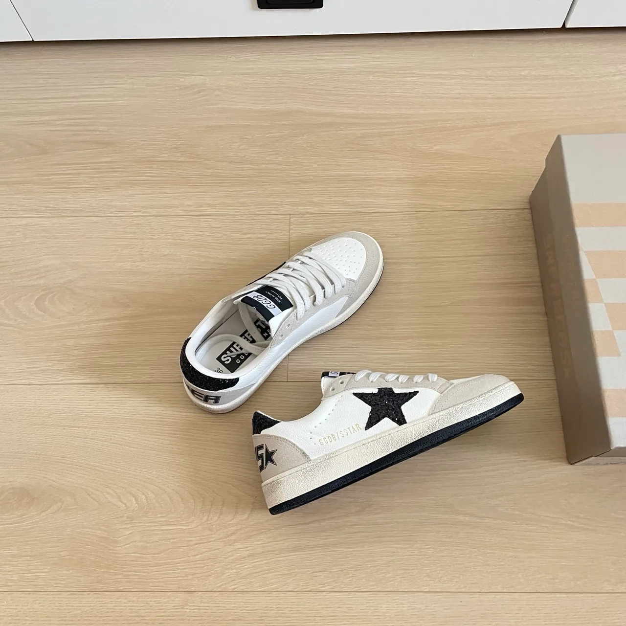 Golden Goose Calfskin Sneakers in White · view 7