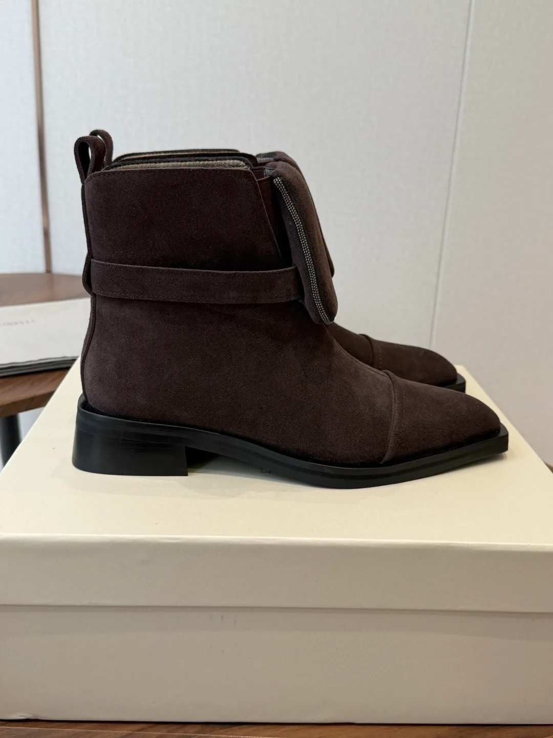 Brunello Cucinelli Matte Suede-Look Pointed-Toe Pumps in Brown · view 4