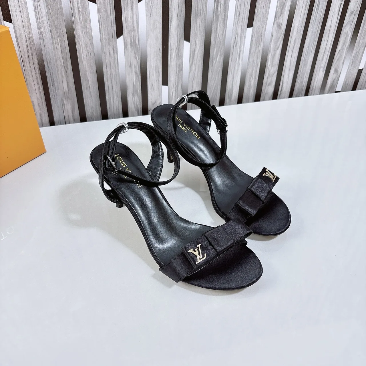 Louis Vuitton Bow Ankle-Strap Sandals in Black · view 7