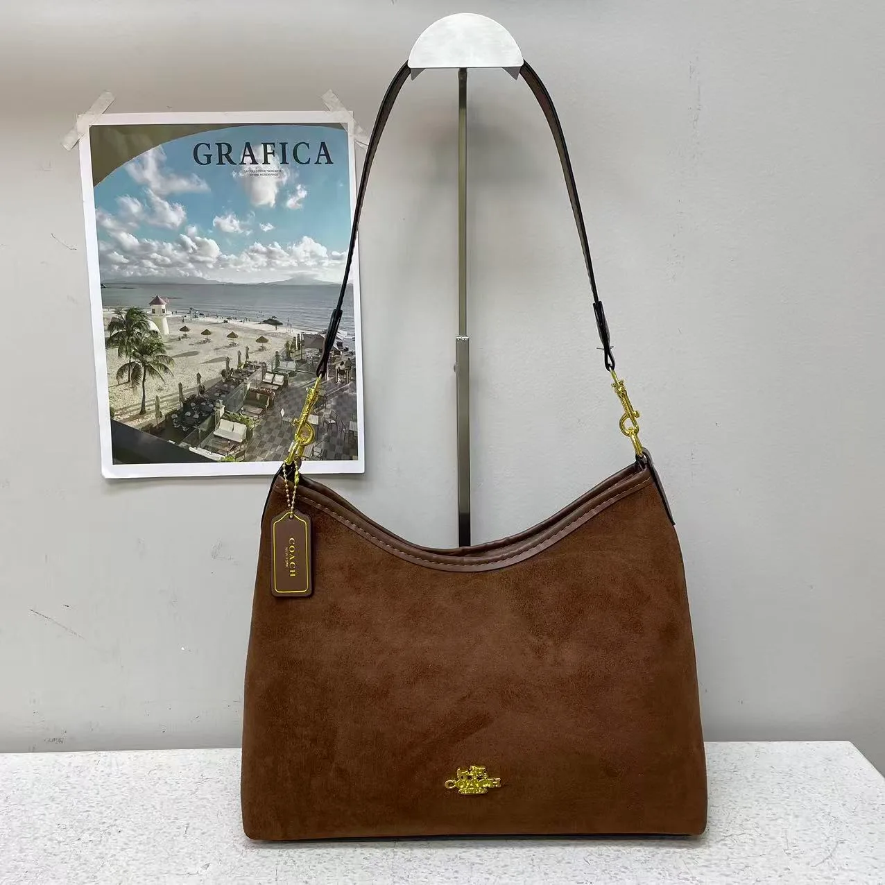 Coach Logo hobo shoulder bag in Burgundy & Brown & Grey & Yellow & Black · view 2