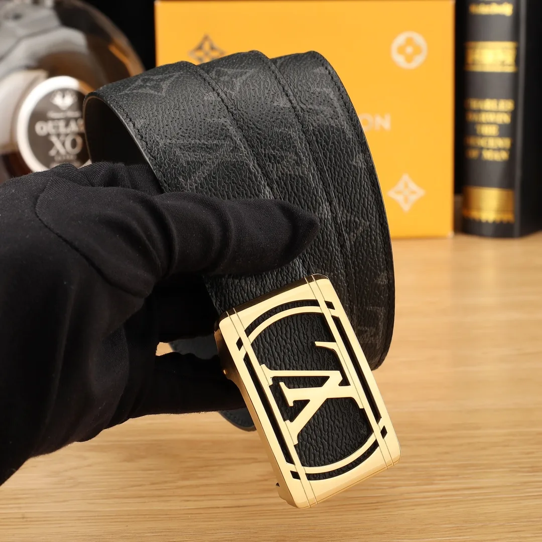Louis Vuitton LV Buckle Belt in Black · view 5