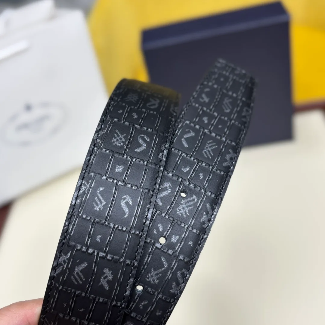 Prada Triangle Buckle Belt in Black · view 7