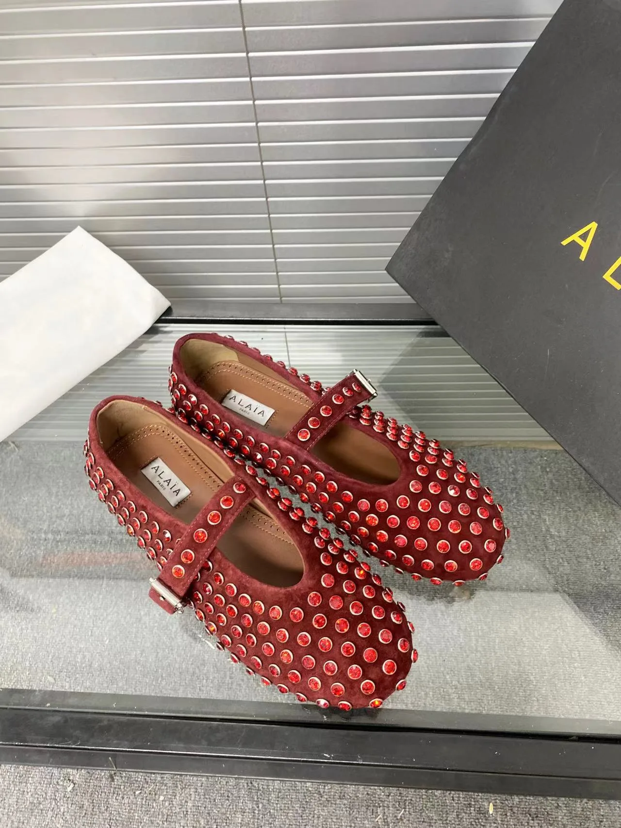 Alaia Cowhide Sheepskin Glossy Round-Toe Ballet Flats in Burgundy · view 2