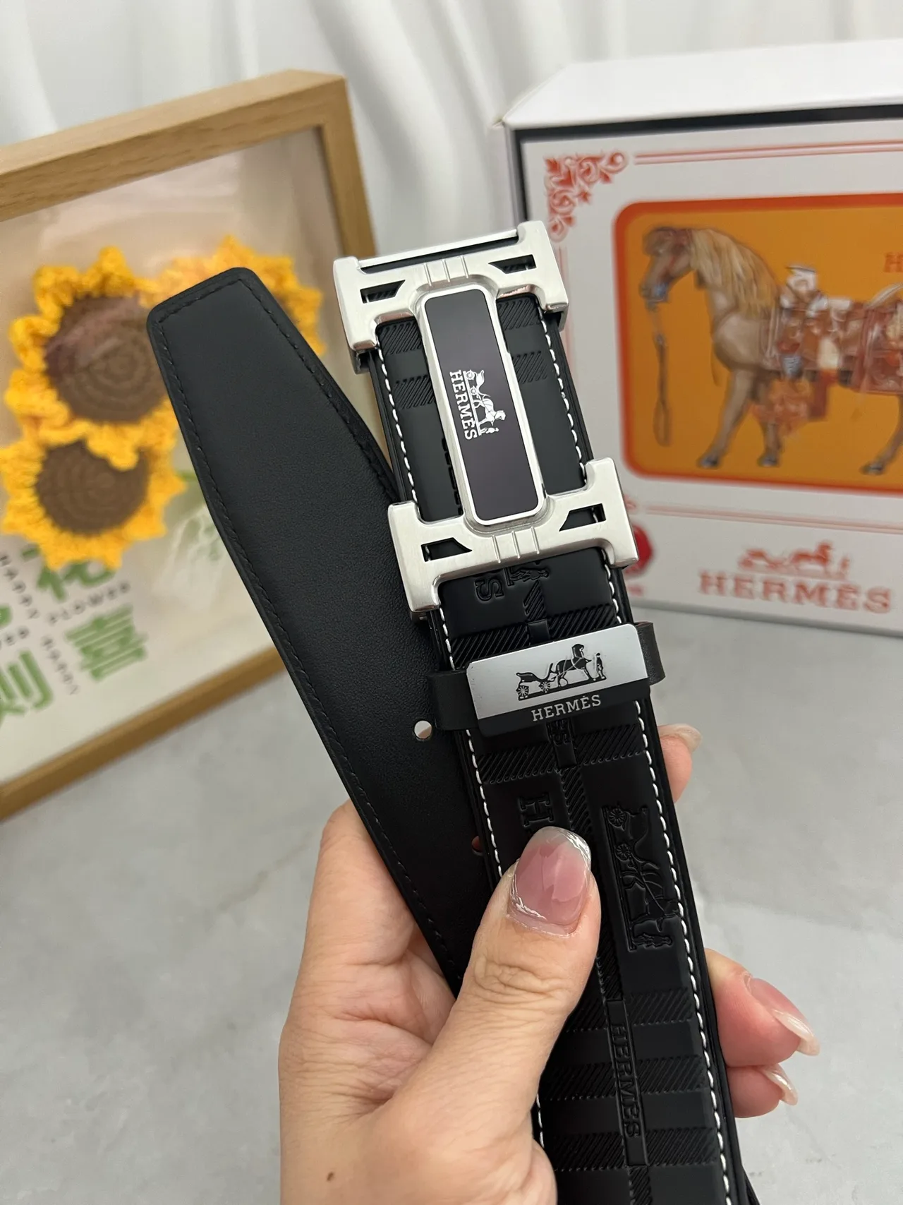 Hermes Rectangle Buckle Belt in Black · view 7
