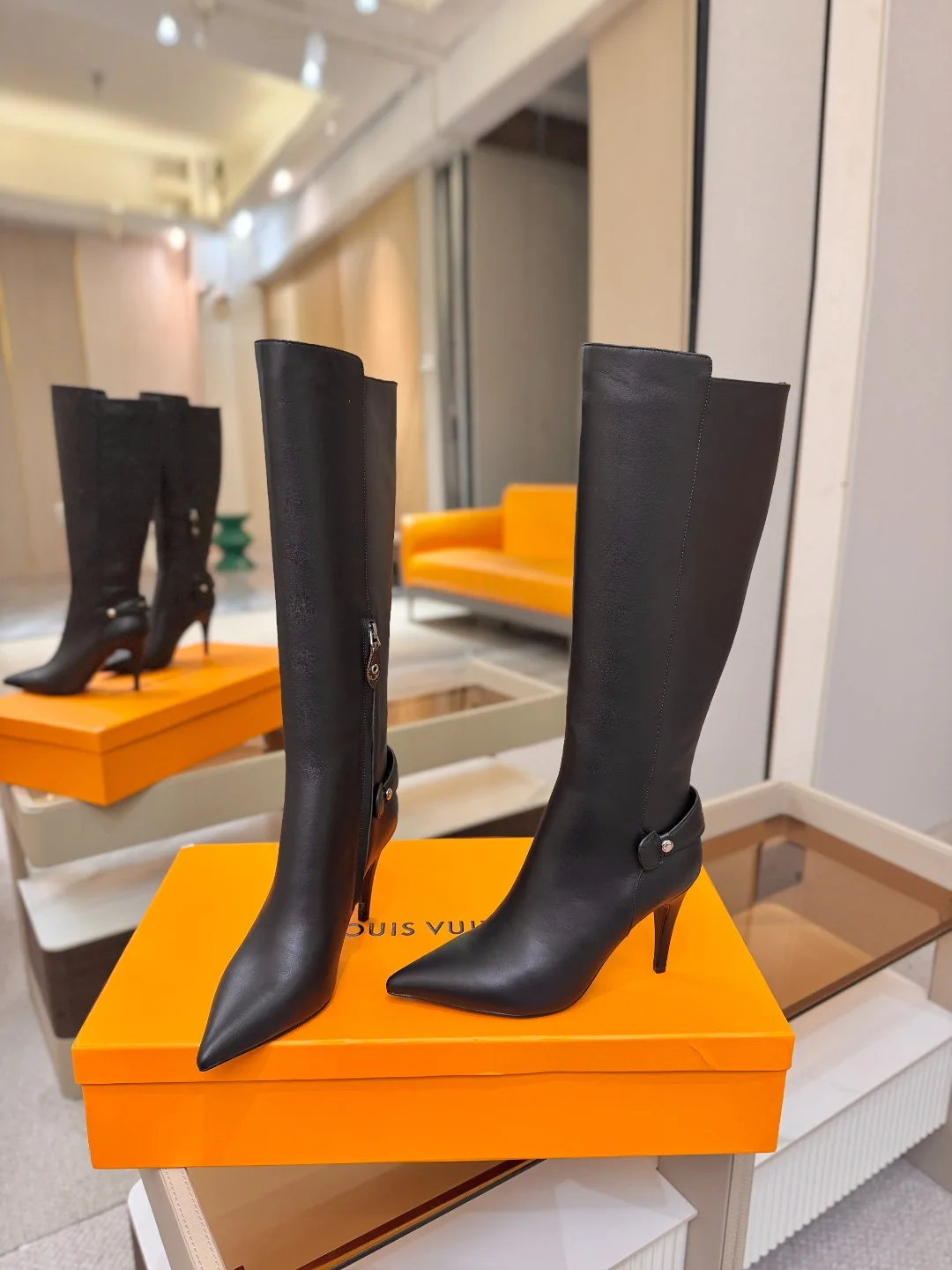 Louis Vuitton Calfskin Glossy Pointed-Toe Buckle Knee-High Stiletto Boots in Black · view 5