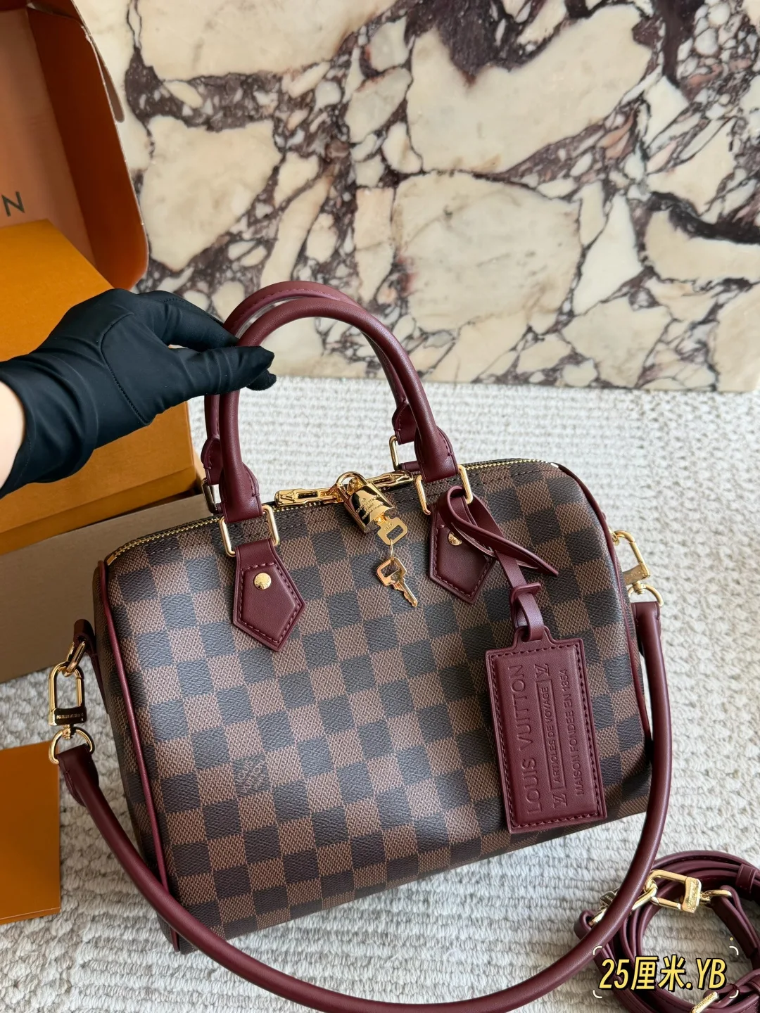Louis Vuitton Speedy 30 Pillow Handbag in Brown · view 1
