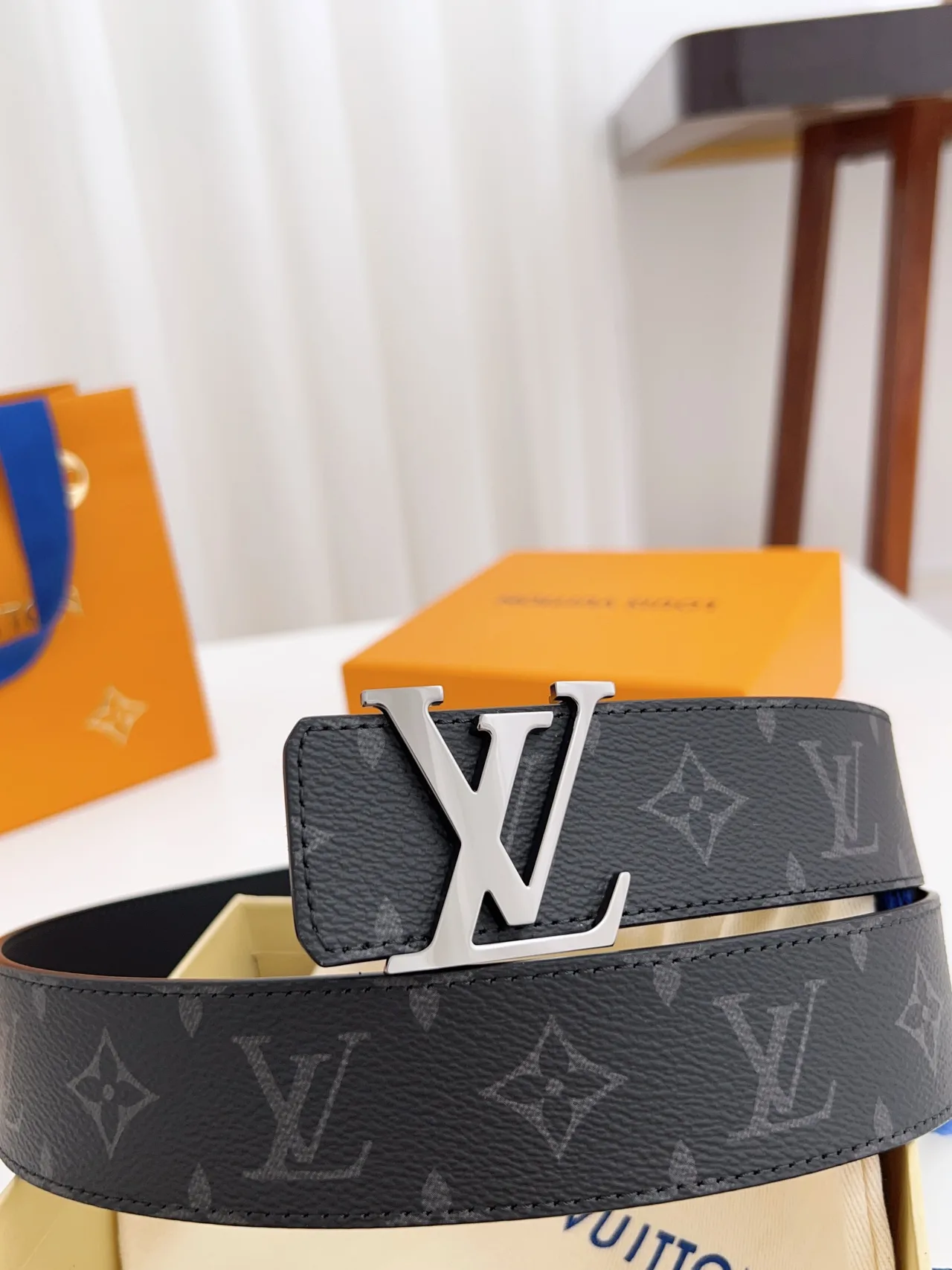 Louis Vuitton Calfskin Smooth Belt in Black · view 1