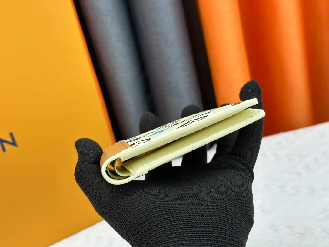 Louis Vuitton Canvas Monogram Wallet in Cream · view 4